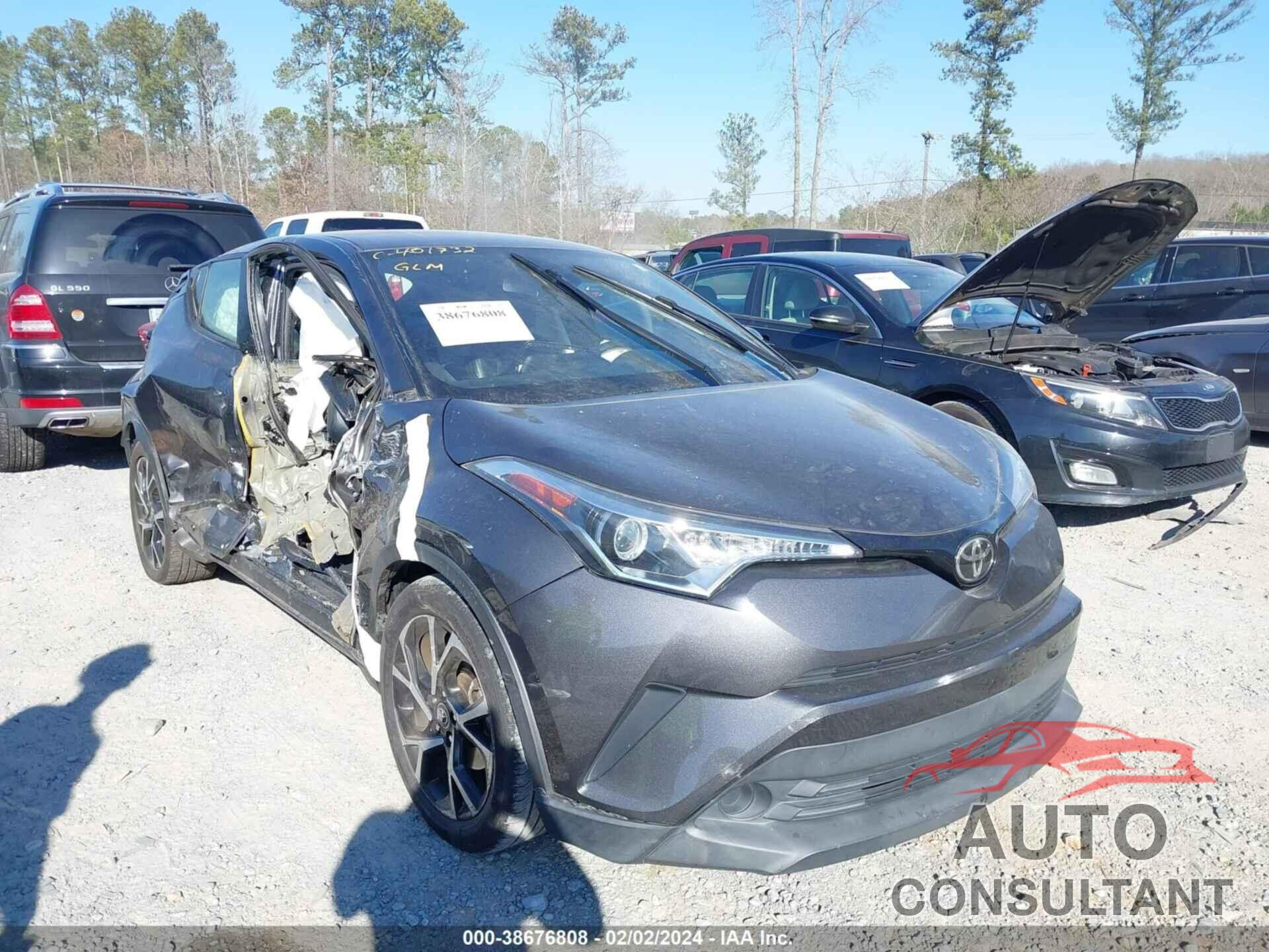 TOYOTA C-HR 2018 - NMTKHMBX4JR049945