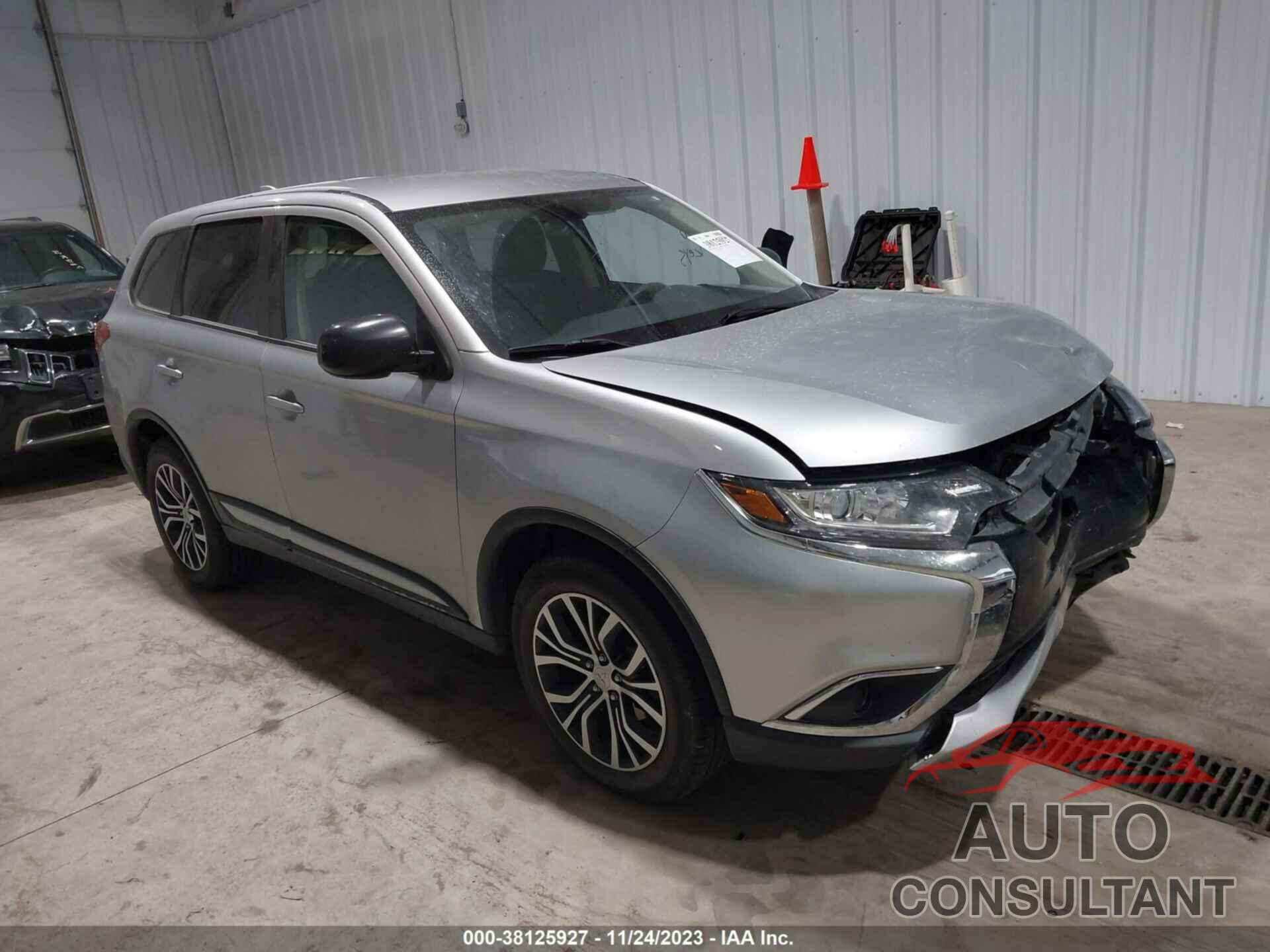 MITSUBISHI OUTLANDER 2018 - JA4AZ3A34JJ005163