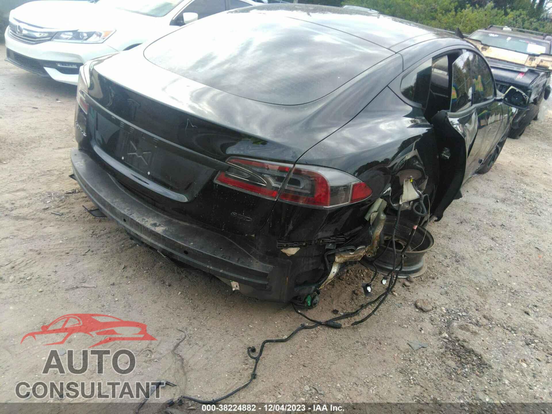 TESLA MODEL S 2016 - 5YJSA1E22GF126667
