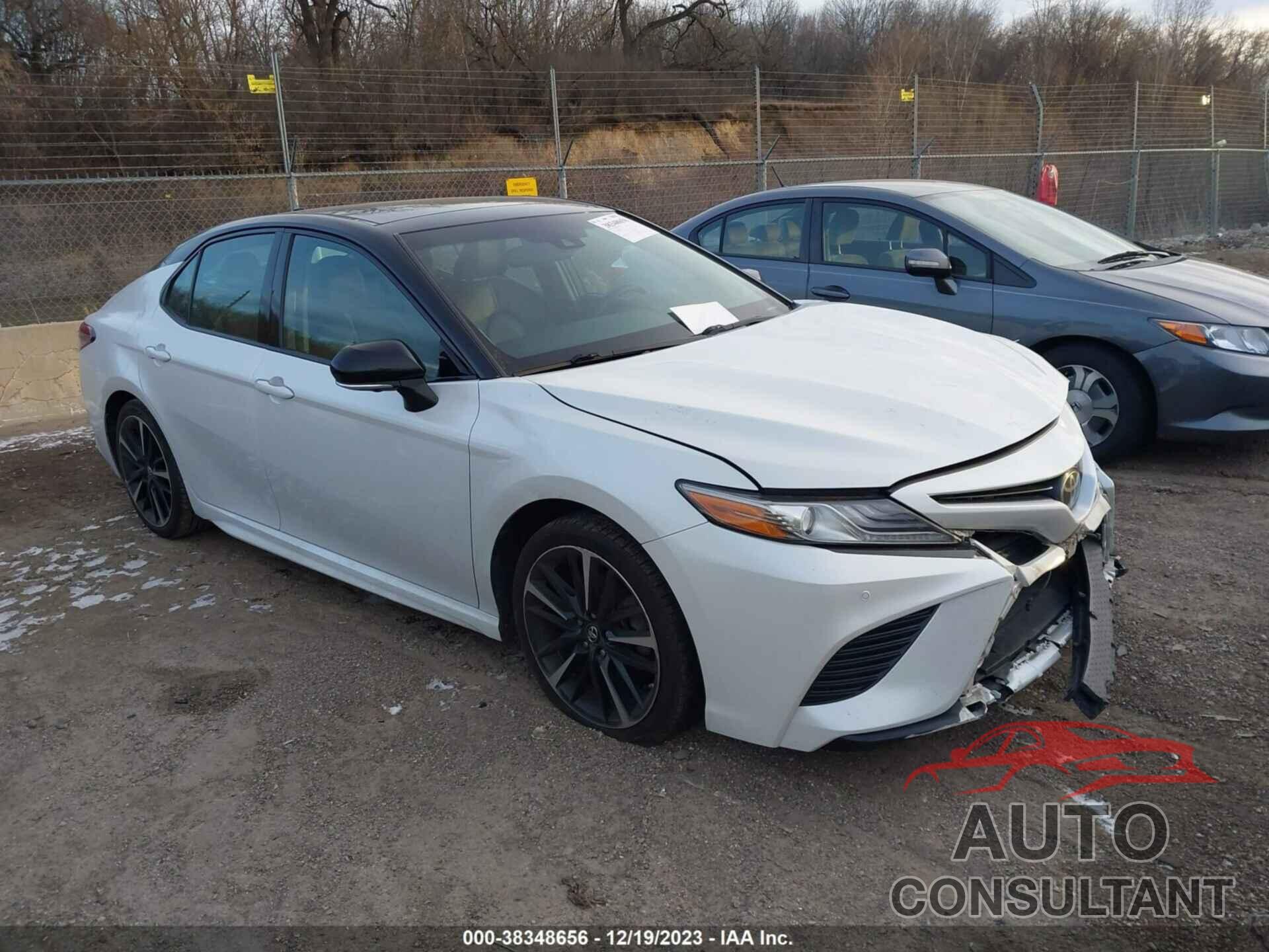TOYOTA CAMRY 2018 - 4T1B61HK7JU006645