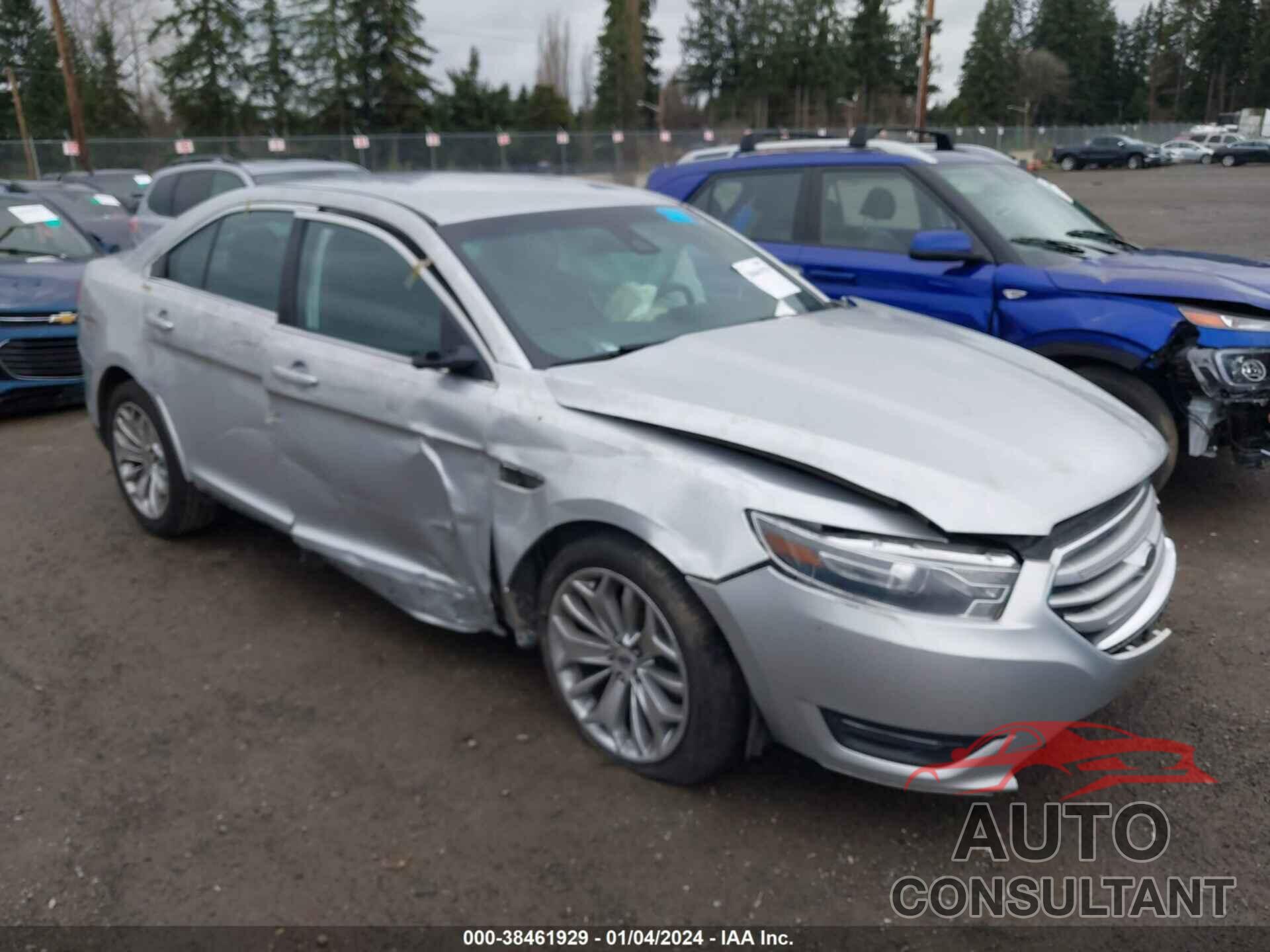 FORD TAURUS 2019 - 1FAHP2F82KG118011