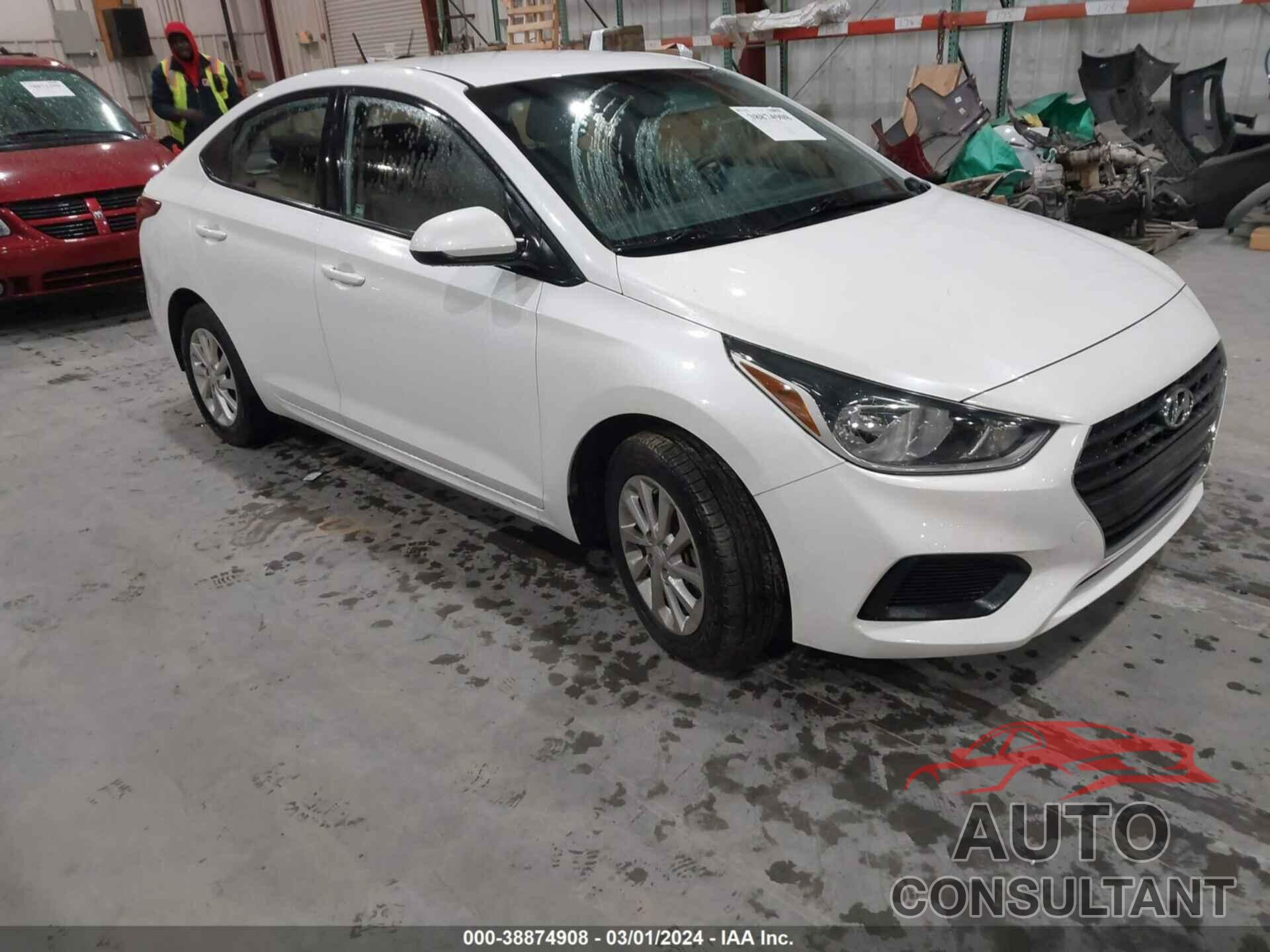 HYUNDAI ACCENT 2018 - 3KPC24A35JE030711