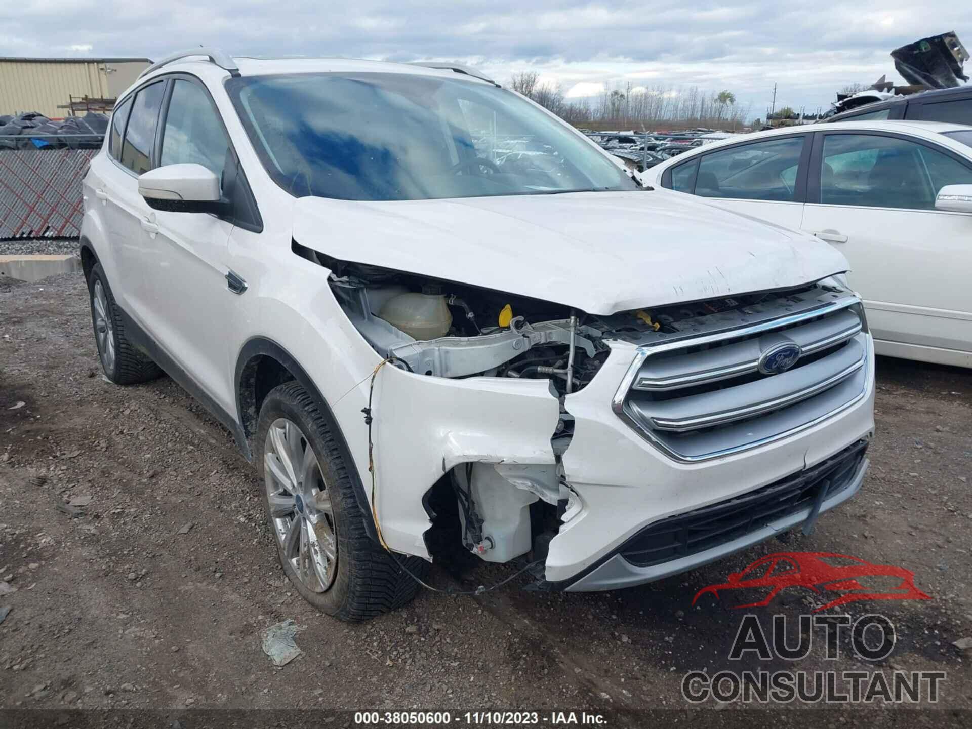 FORD ESCAPE 2017 - 1FMCU9JD0HUD52146