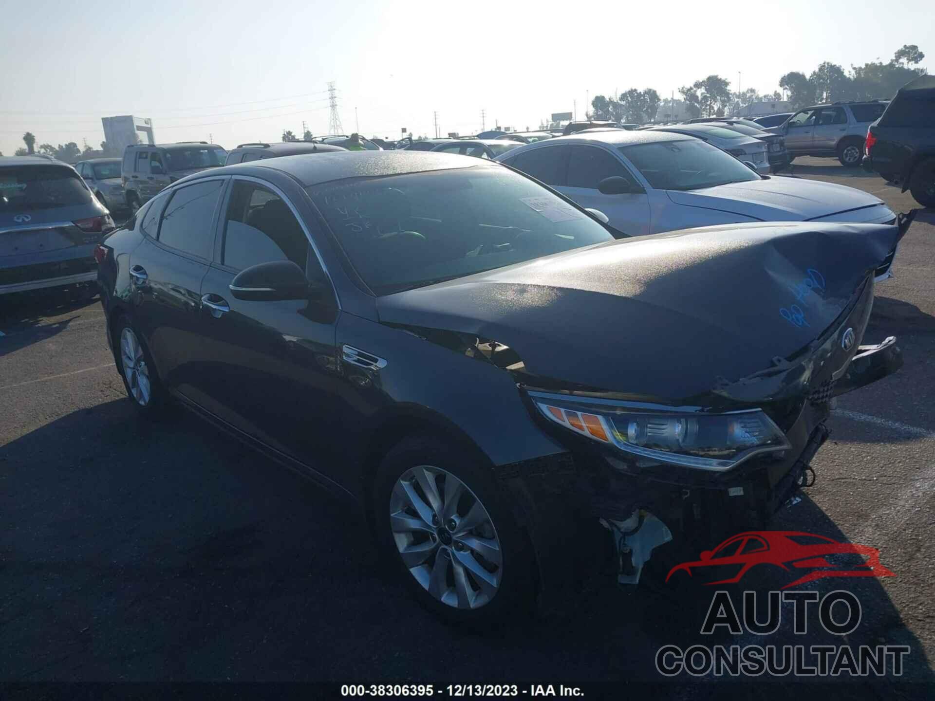 KIA OPTIMA 2018 - 5XXGU4L33JG212083