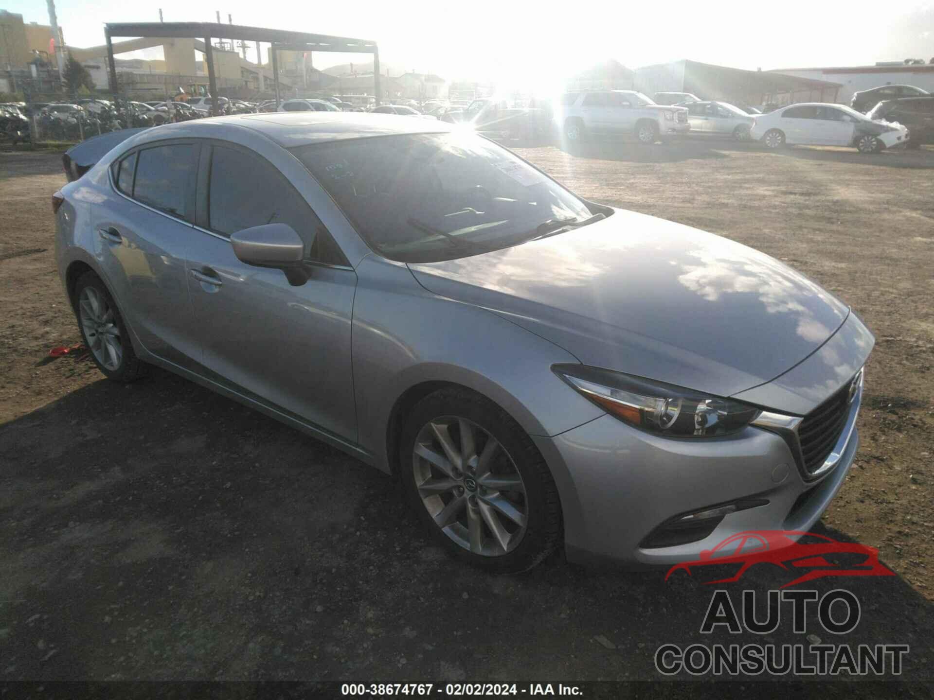 MAZDA MAZDA3 2017 - JM1BN1V72H1131569