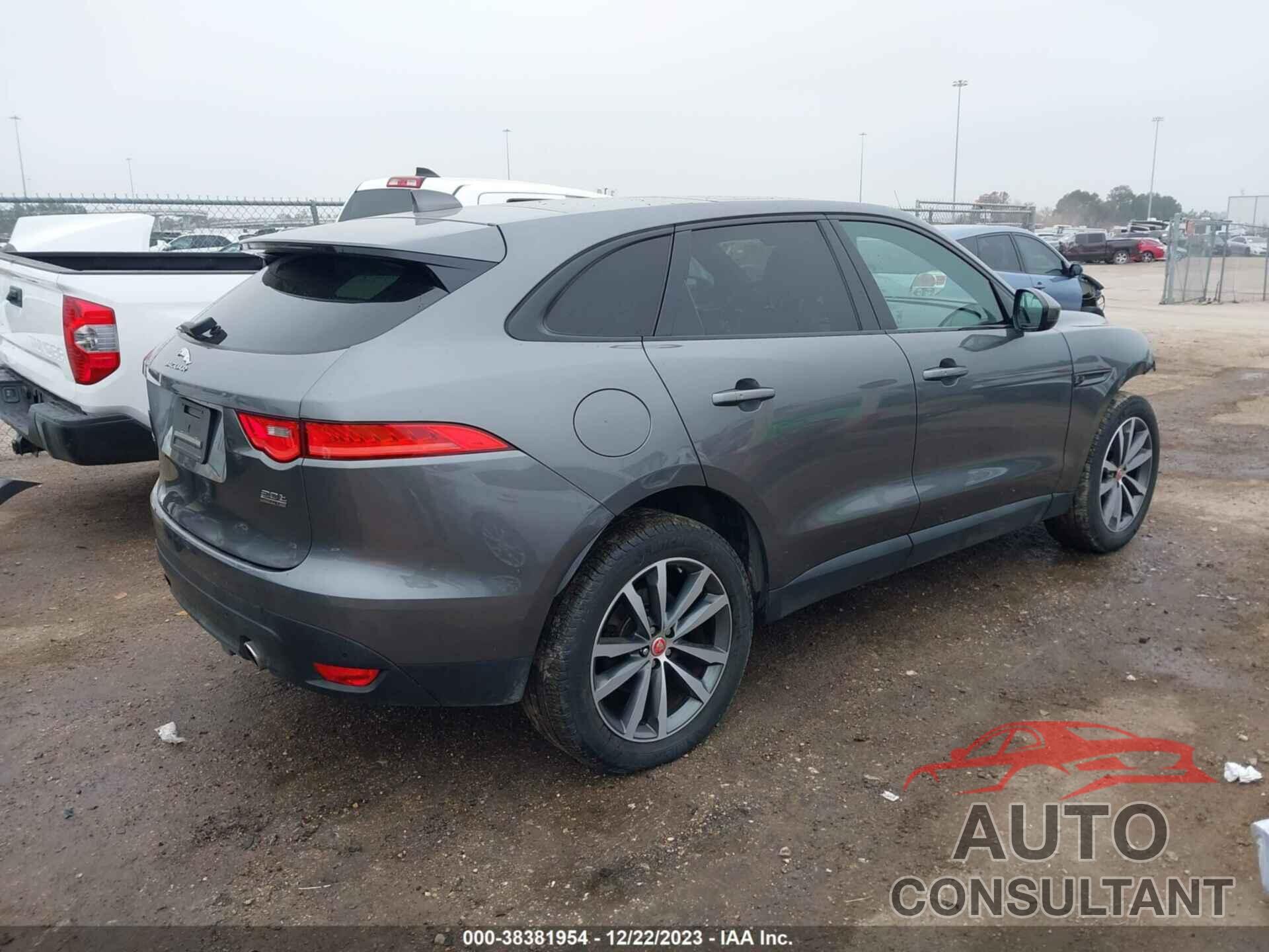 JAGUAR F-PACE 2018 - SADCK2GX8JA293801