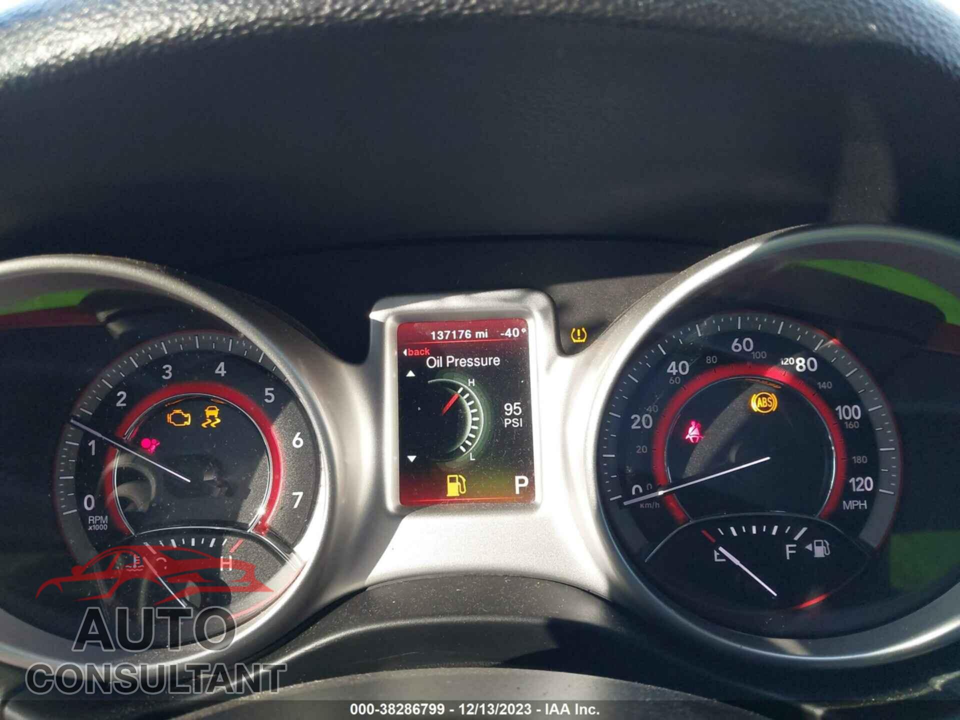 DODGE JOURNEY 2017 - 3C4PDCBG7HT588976