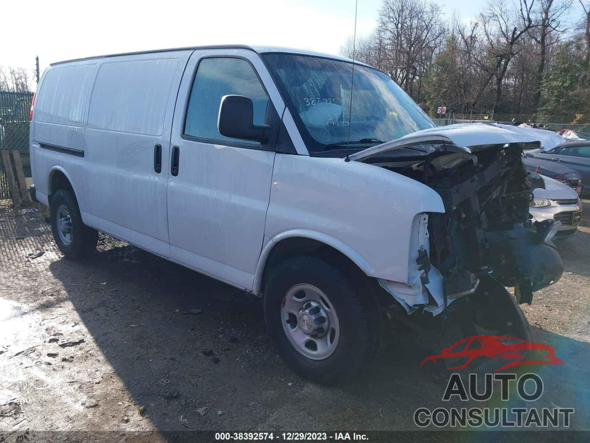 CHEVROLET EXPRESS 2500 2016 - 1GCWGAFF8G1238593