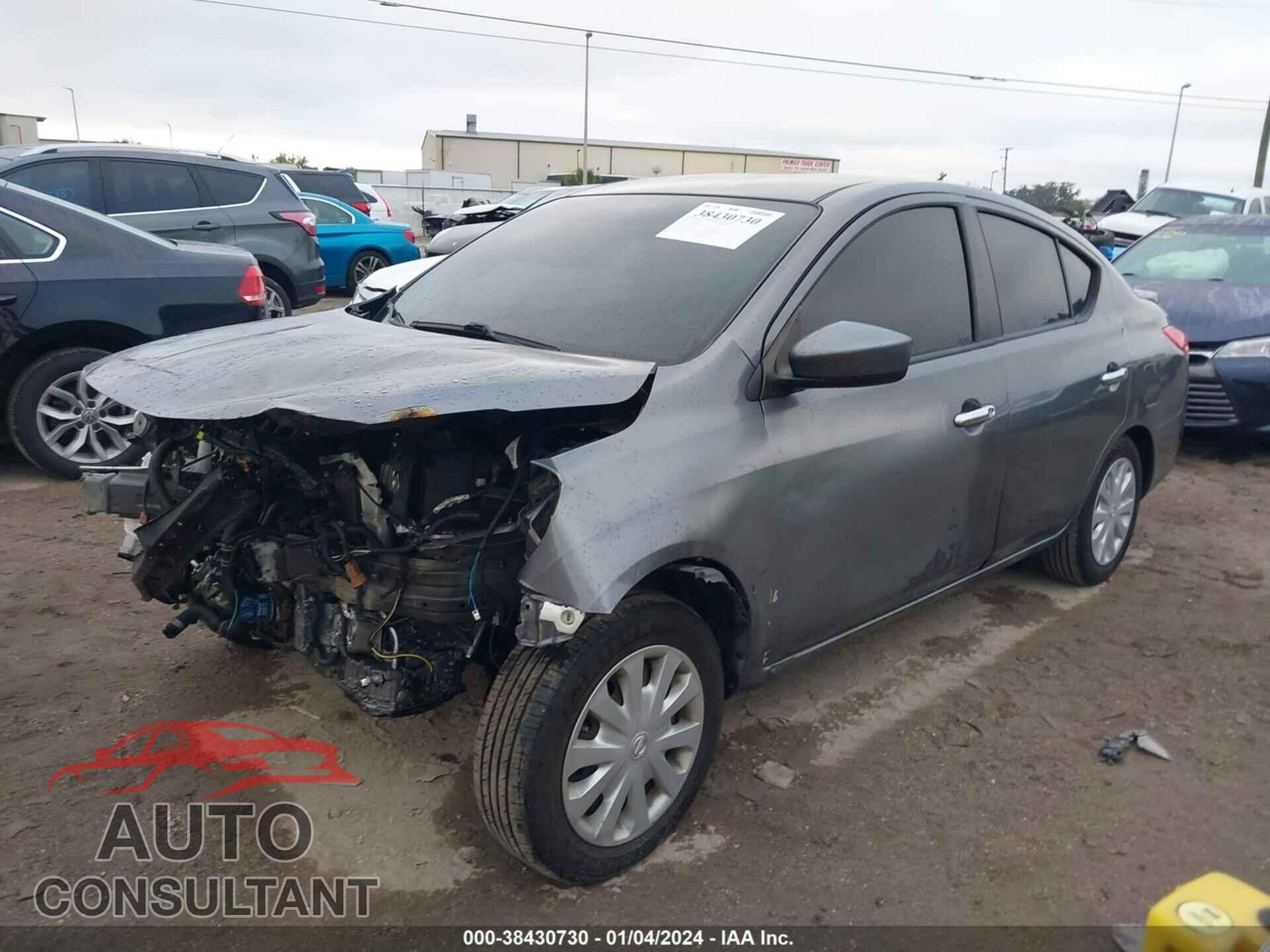 NISSAN VERSA 2017 - 3N1CN7AP3HL834851