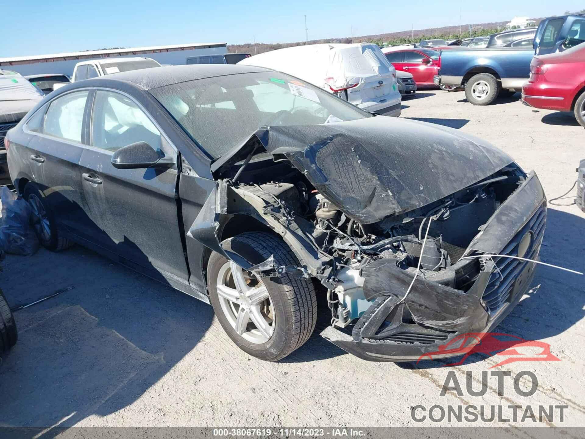 HYUNDAI SONATA 2018 - 5NPE24AF3JH601031