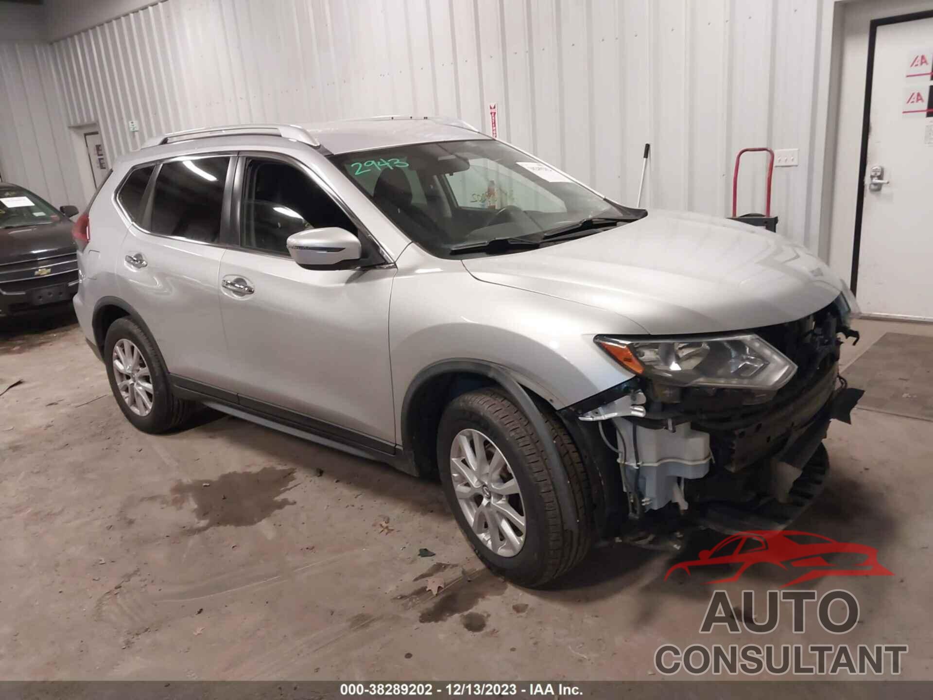 NISSAN ROGUE 2018 - KNMAT2MV1JP524764