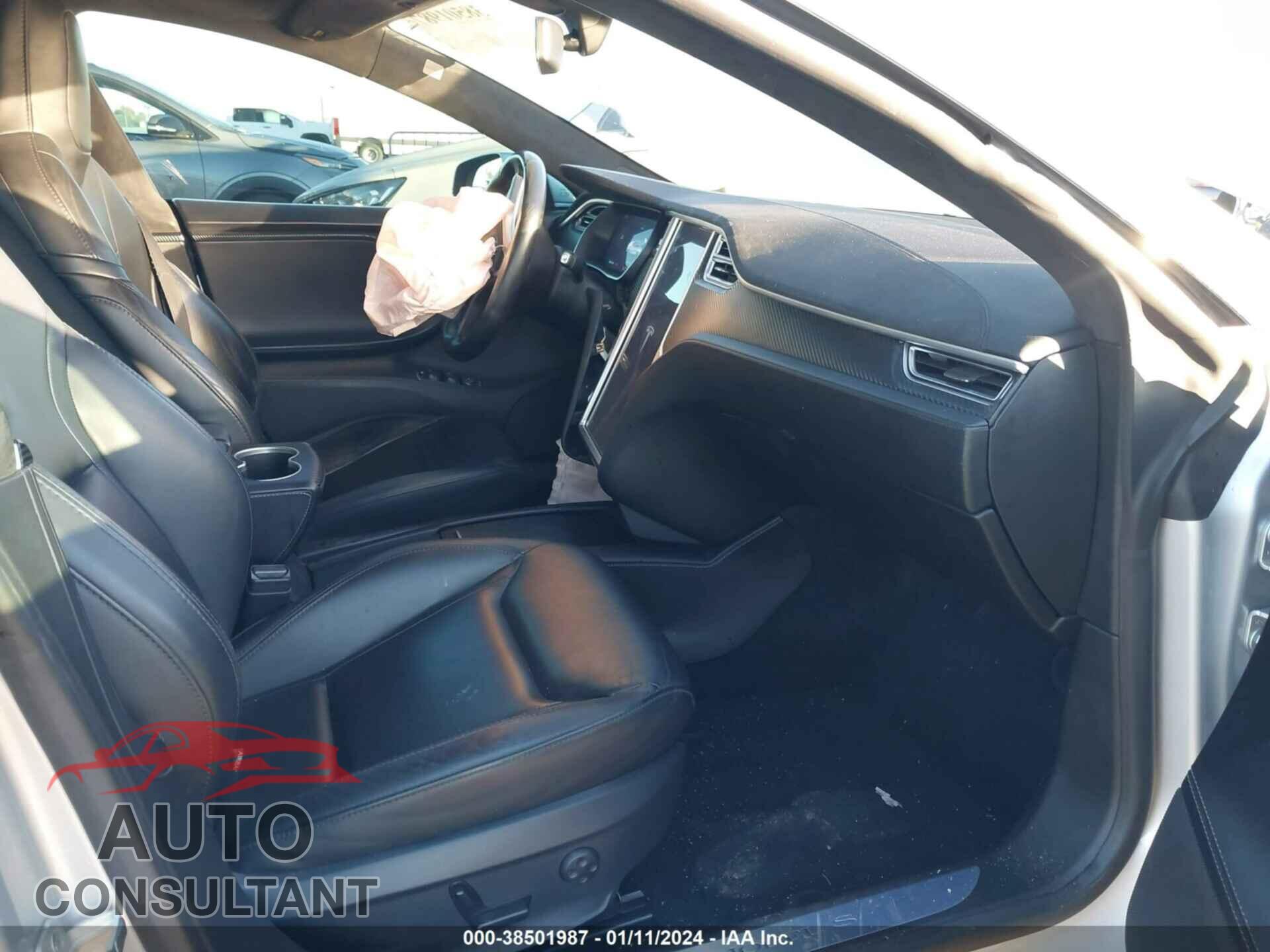 TESLA MODEL S 2016 - 5YJSA1E29GF152876