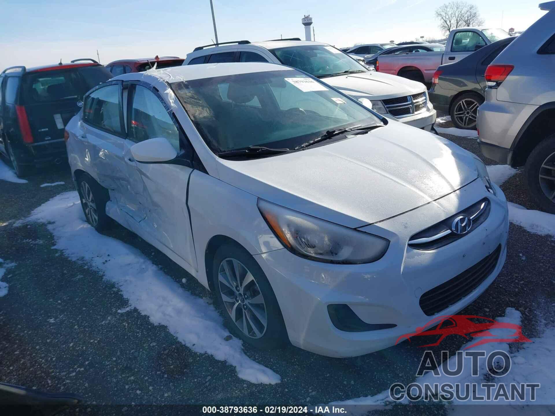 HYUNDAI ACCENT 2017 - KMHCT4AE0HU372122