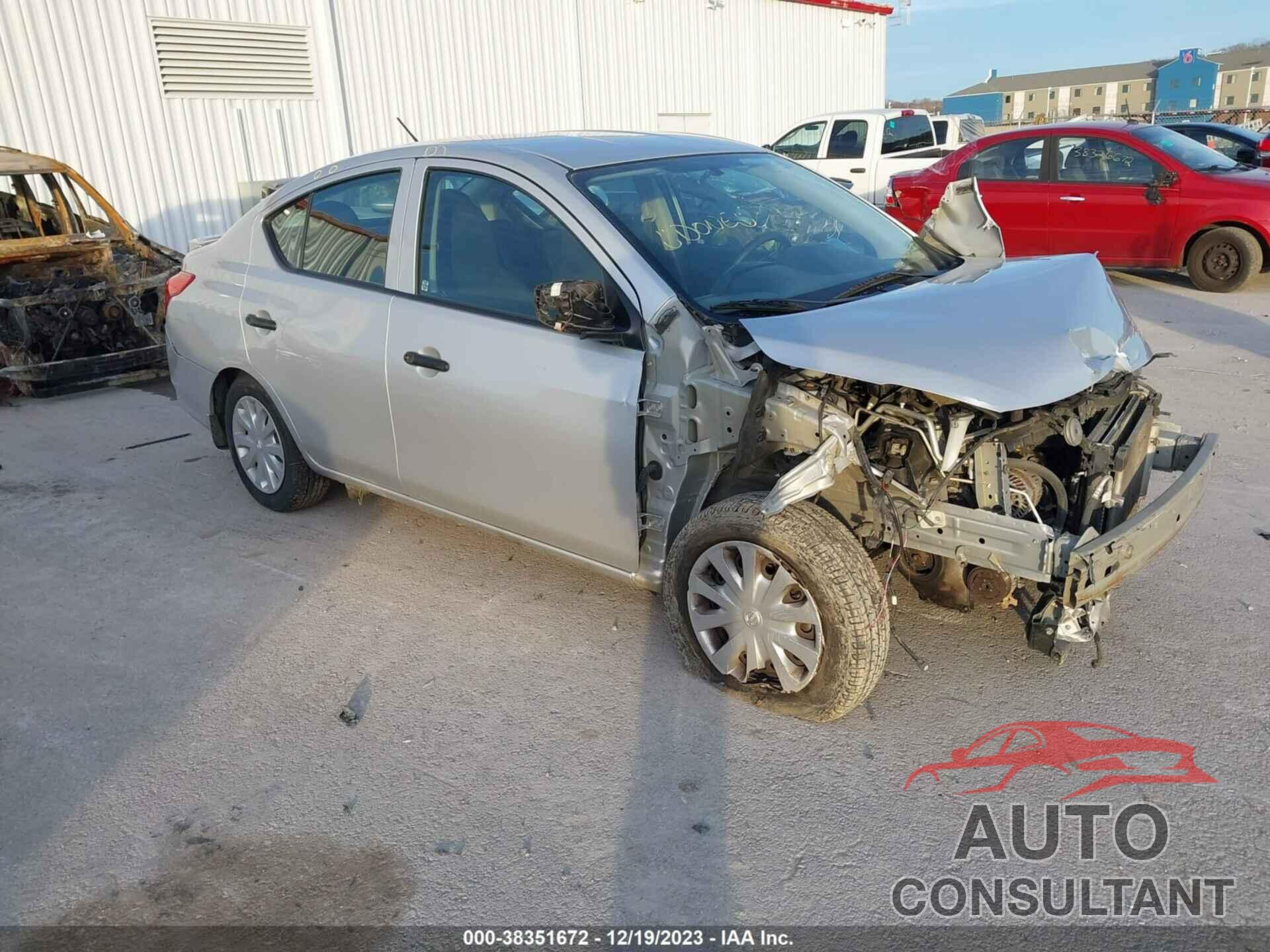 NISSAN VERSA 2017 - 3N1CN7AP6HL898737