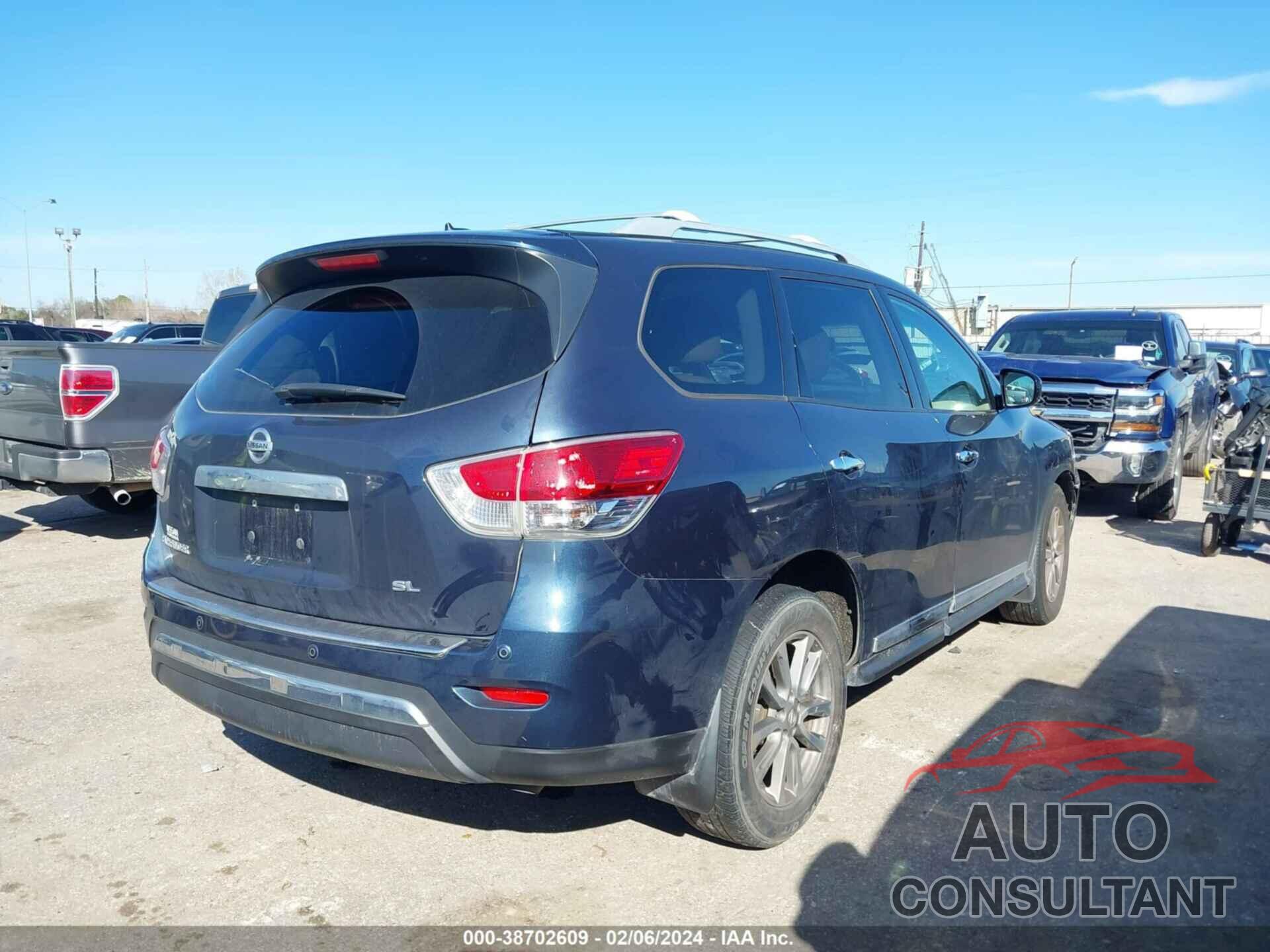 NISSAN PATHFINDER 2016 - 5N1AR2MNXGC651846