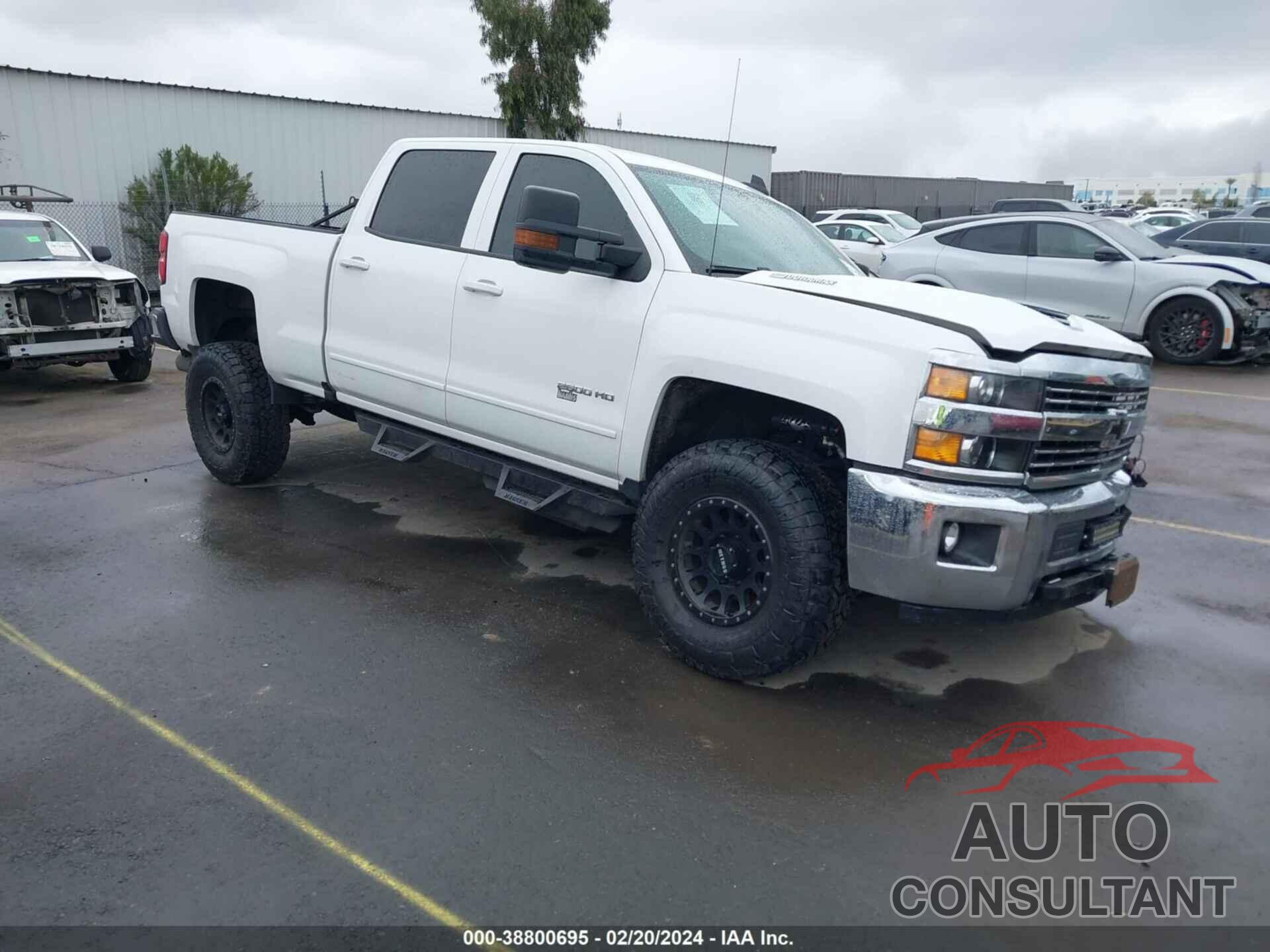 CHEVROLET SILVERADO 2500HD 2017 - 1GC1KVEY6HF113776