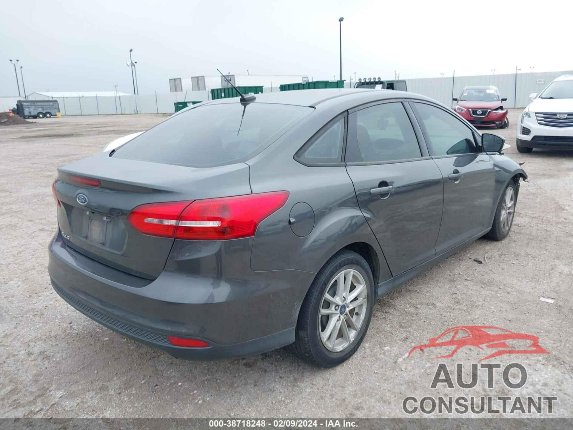 FORD FOCUS 2017 - 1FADP3F26HL235512