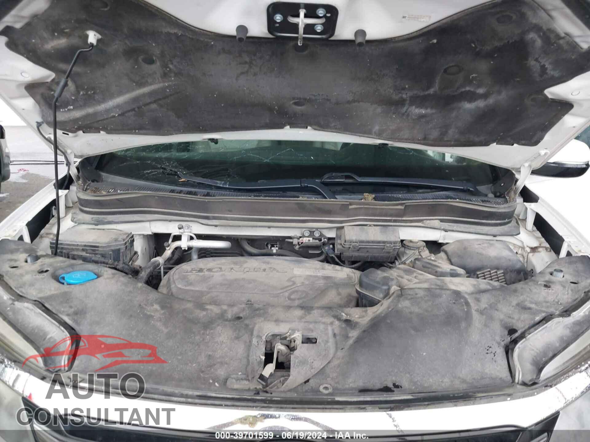 HONDA PILOT 2016 - 5FNYF5H99GB016114