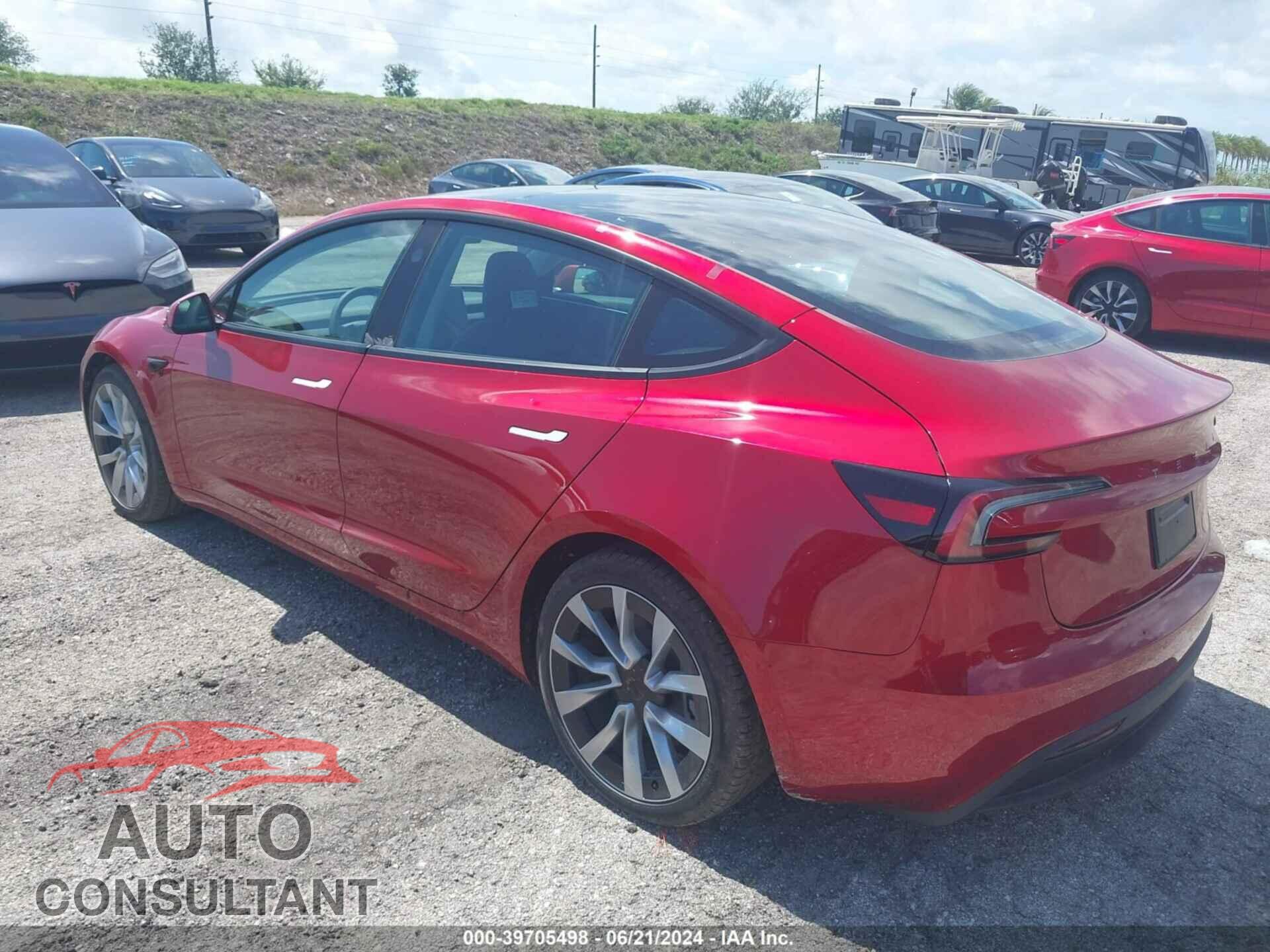 TESLA MODEL 3 2024 - 5YJ3E1EAXRF752664