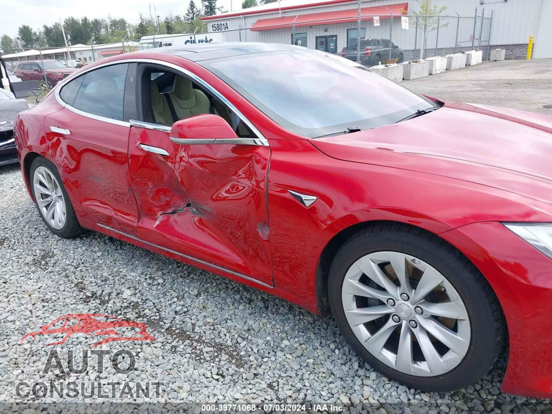 TESLA MODEL S 2016 - 5YJSA1E28GF176652