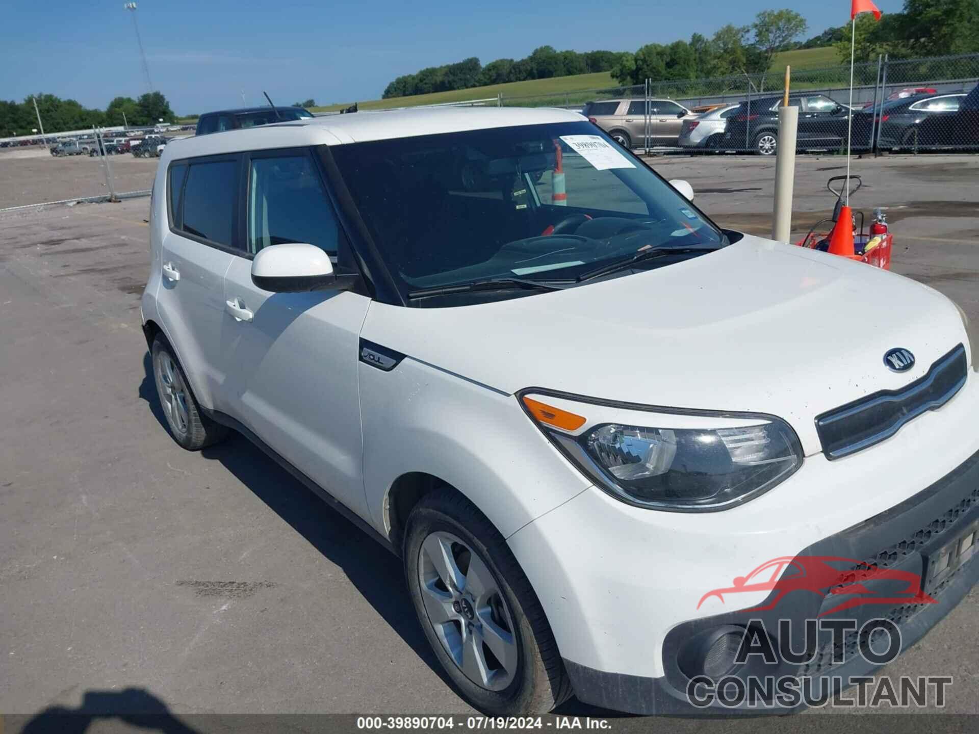 KIA SOUL 2017 - KNDJN2A2XH7437668