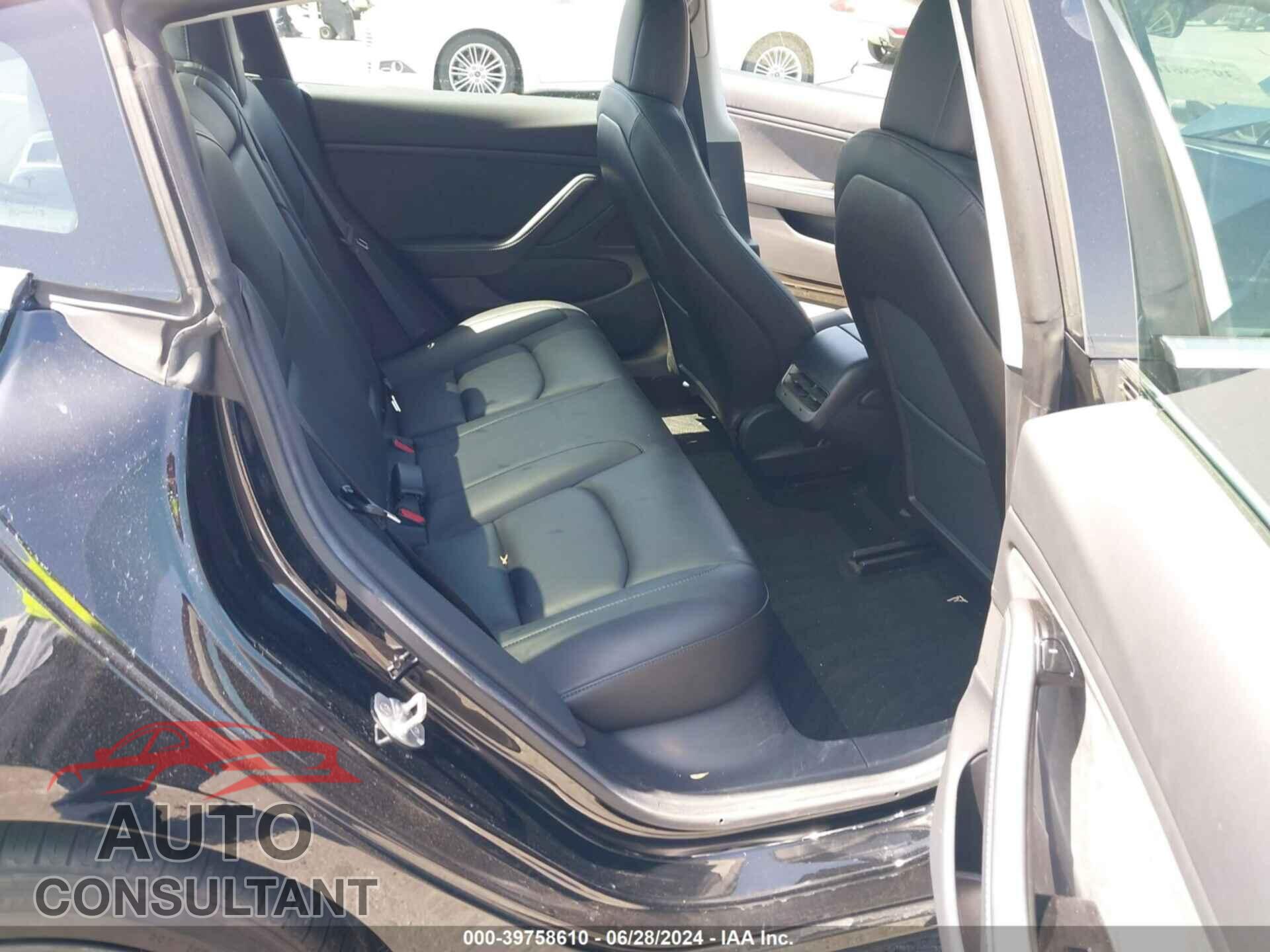 TESLA MODEL 3 2019 - 5YJ3E1EA7KF399497