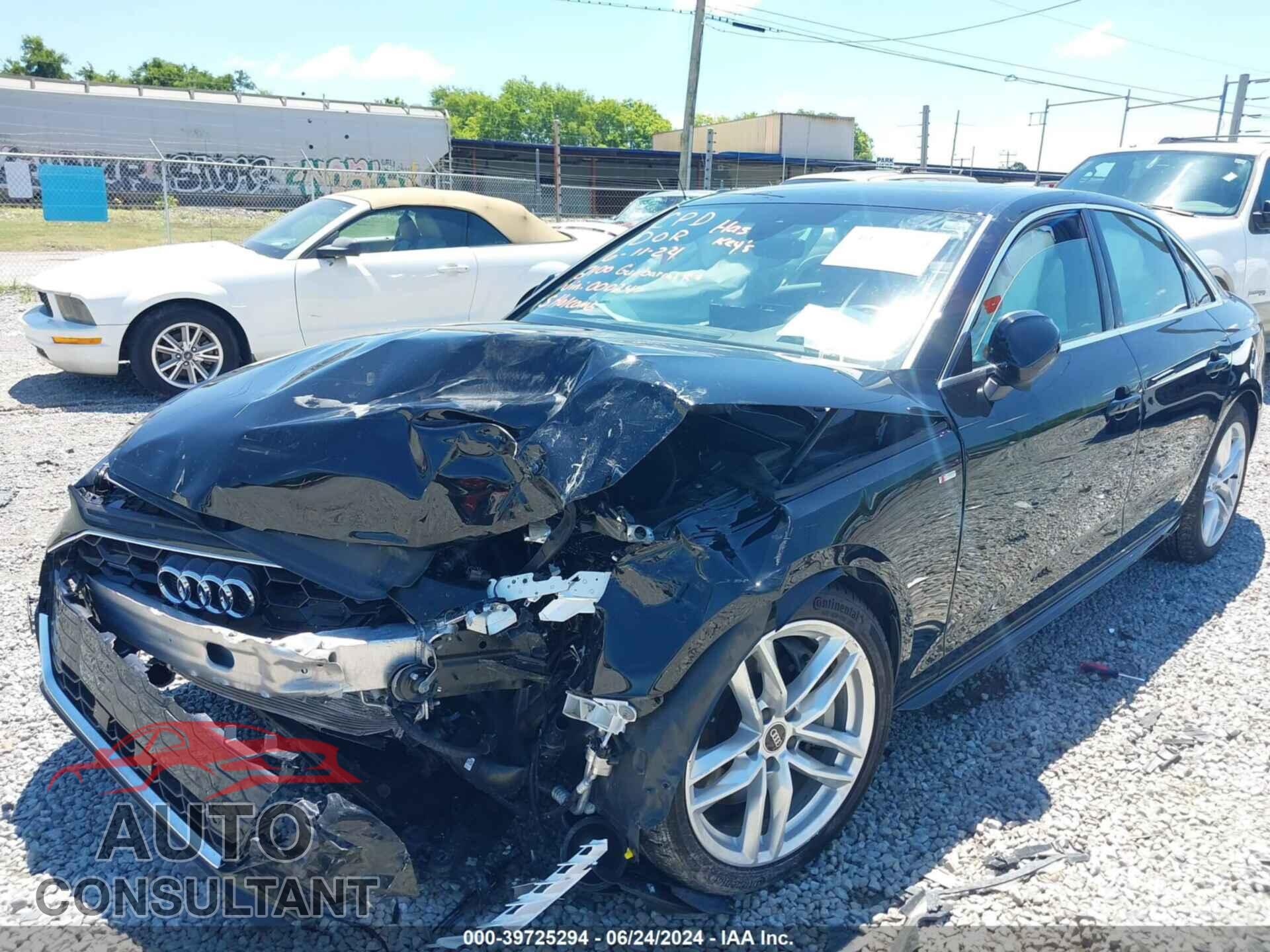 AUDI A4 2024 - WAUDAAF45RN000247