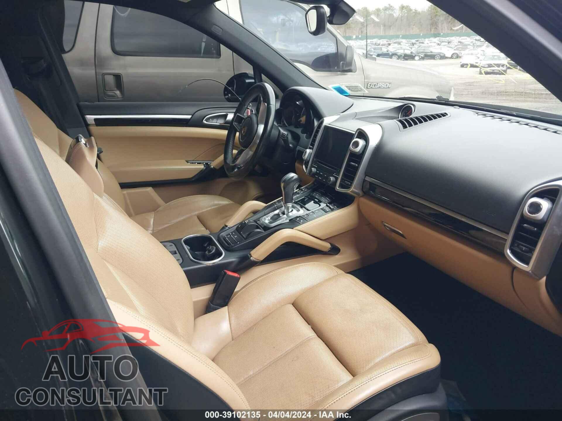 PORSCHE CAYENNE 2017 - WP1AB2A20HLA52246
