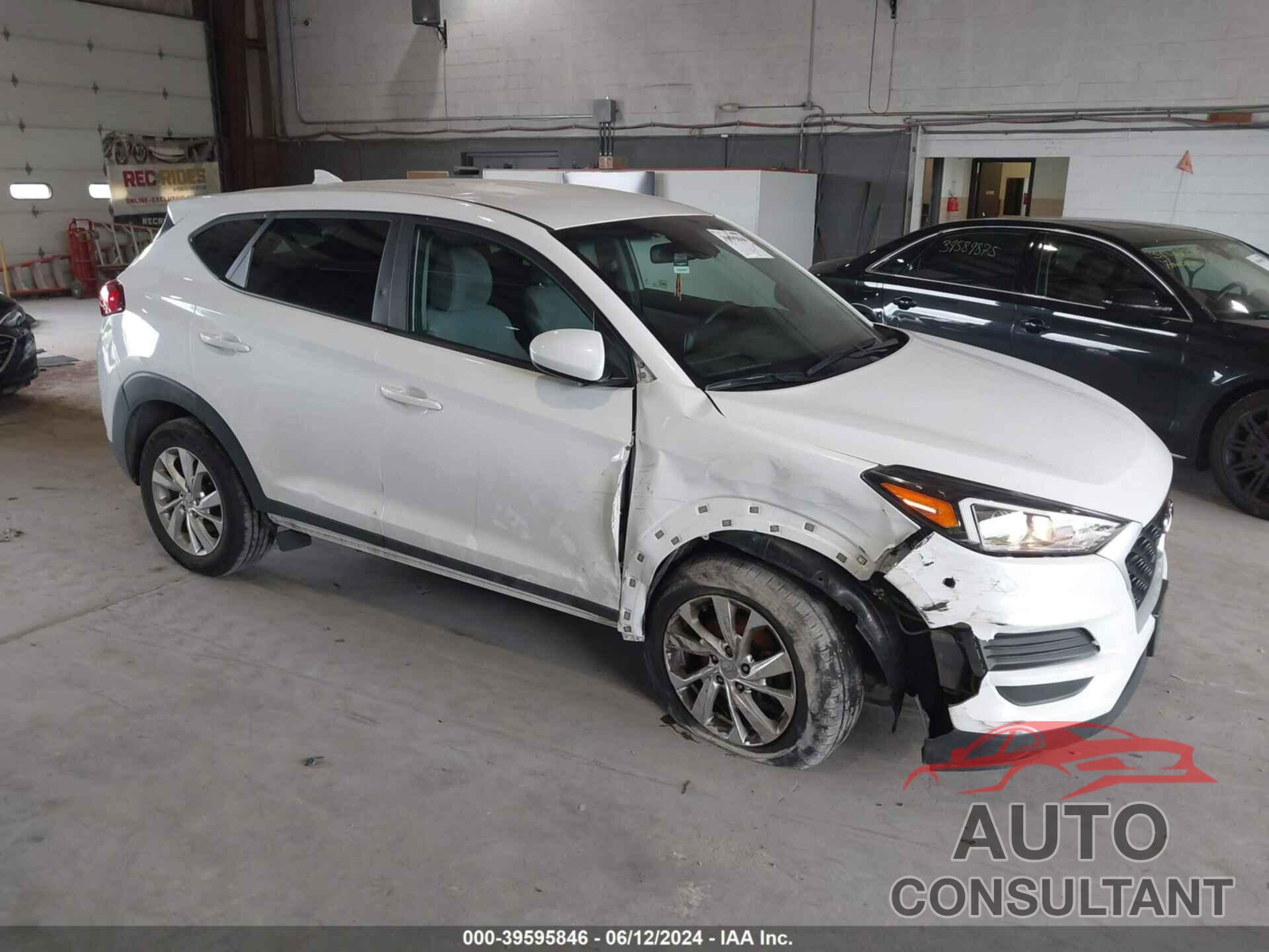 HYUNDAI TUCSON 2021 - KM8J23A43MU388109