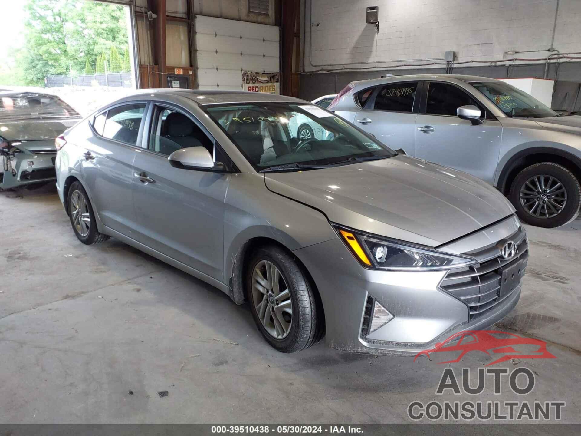 HYUNDAI ELANTRA 2020 - 5NPD84LF5LH582055