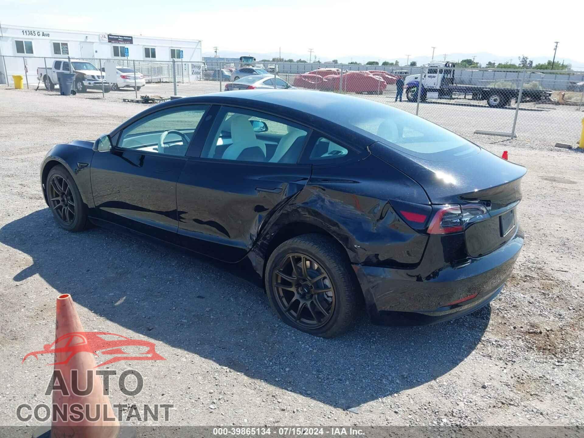 TESLA MODEL 3 2023 - 5YJ3E1EA2PF551340