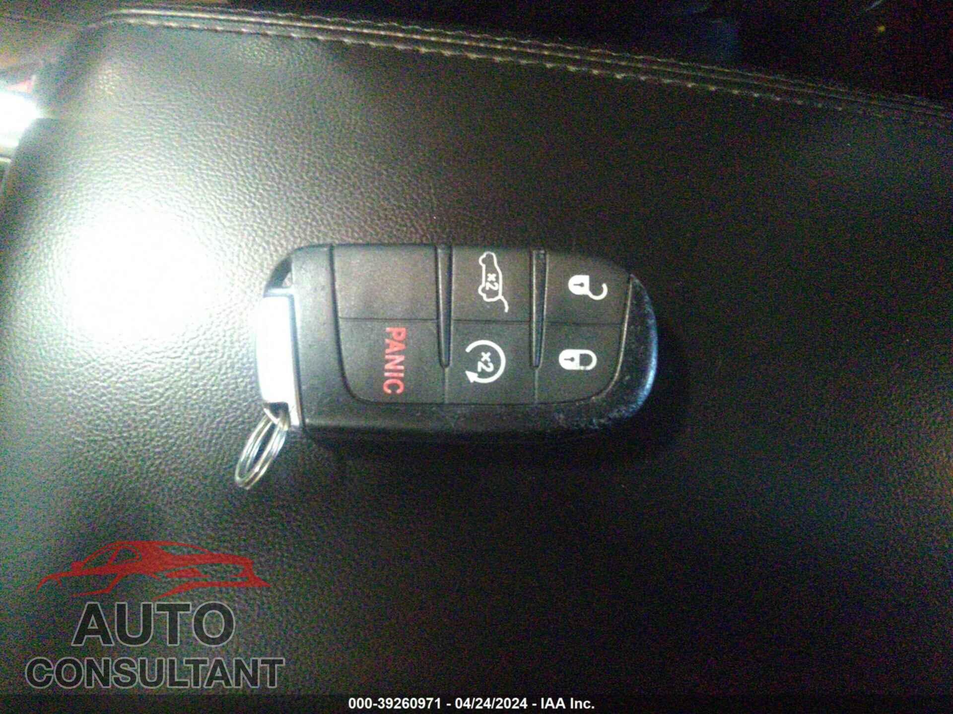 DODGE DURANGO 2017 - 1C4RDJDG1HC666917