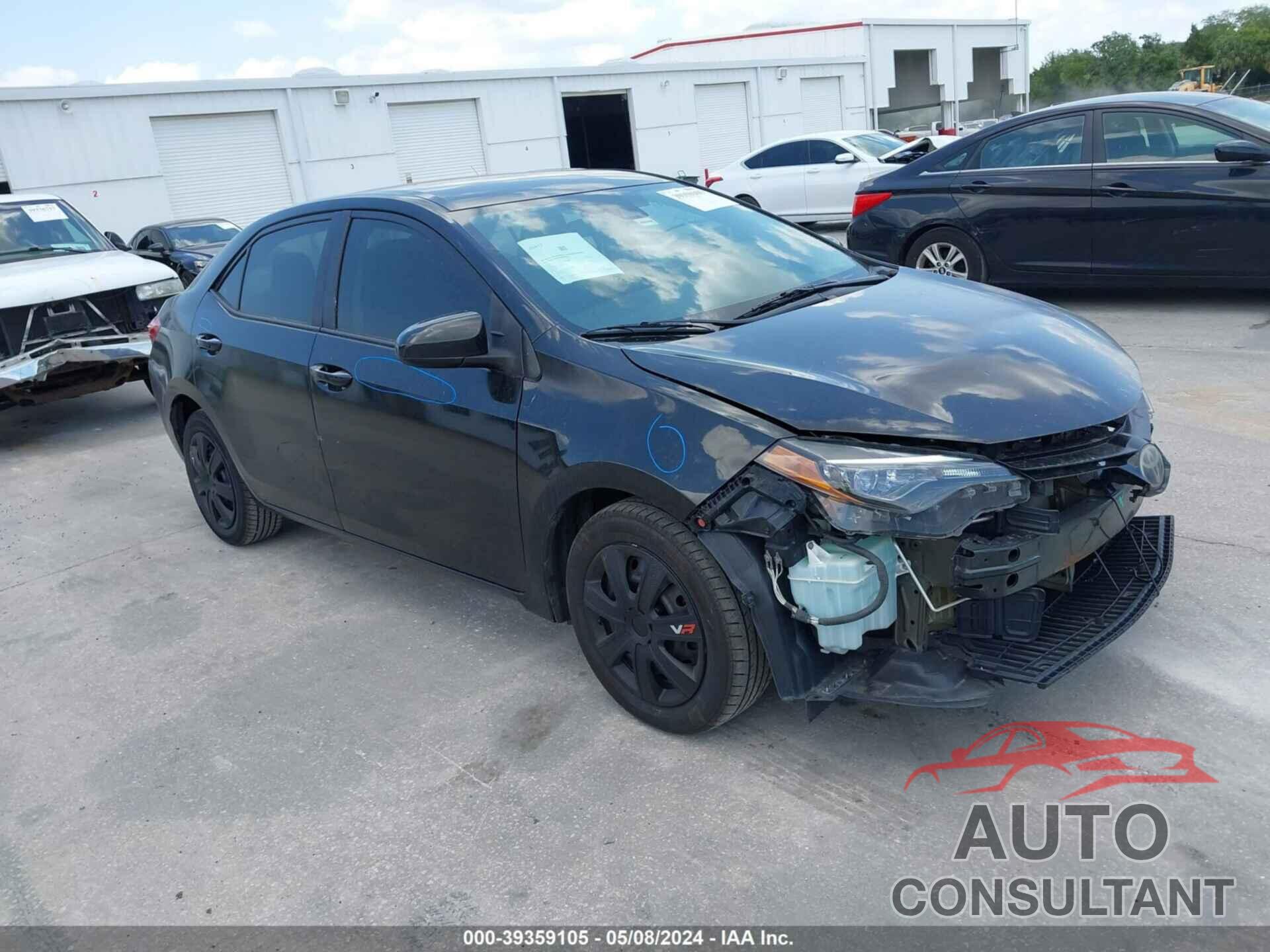 TOYOTA COROLLA 2018 - 5YFBURHE8JP778300