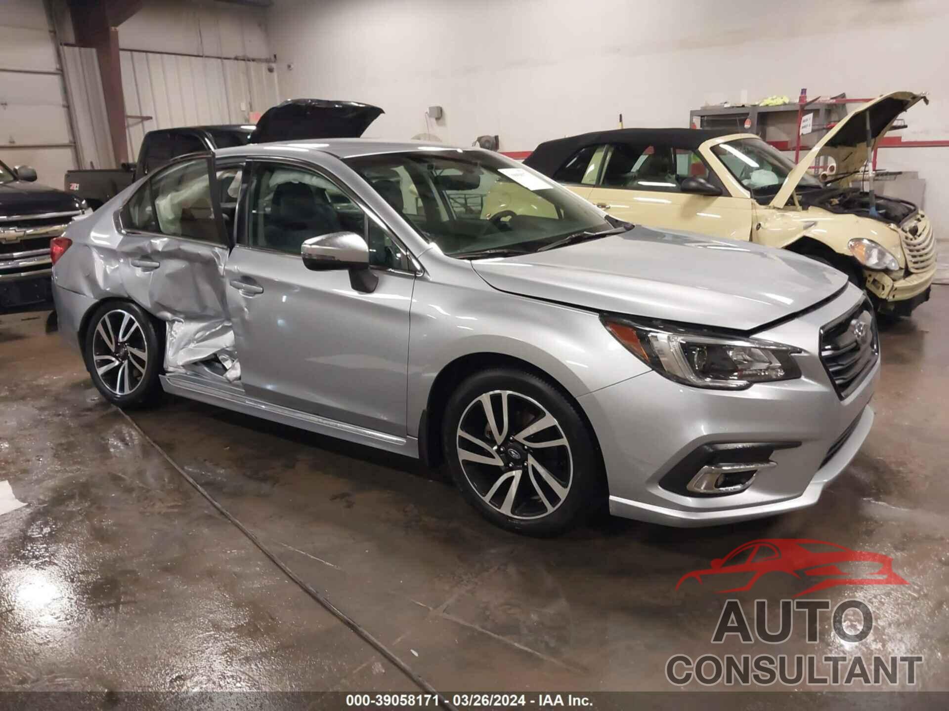 SUBARU LEGACY 2019 - 4S3BNAR62K3011705