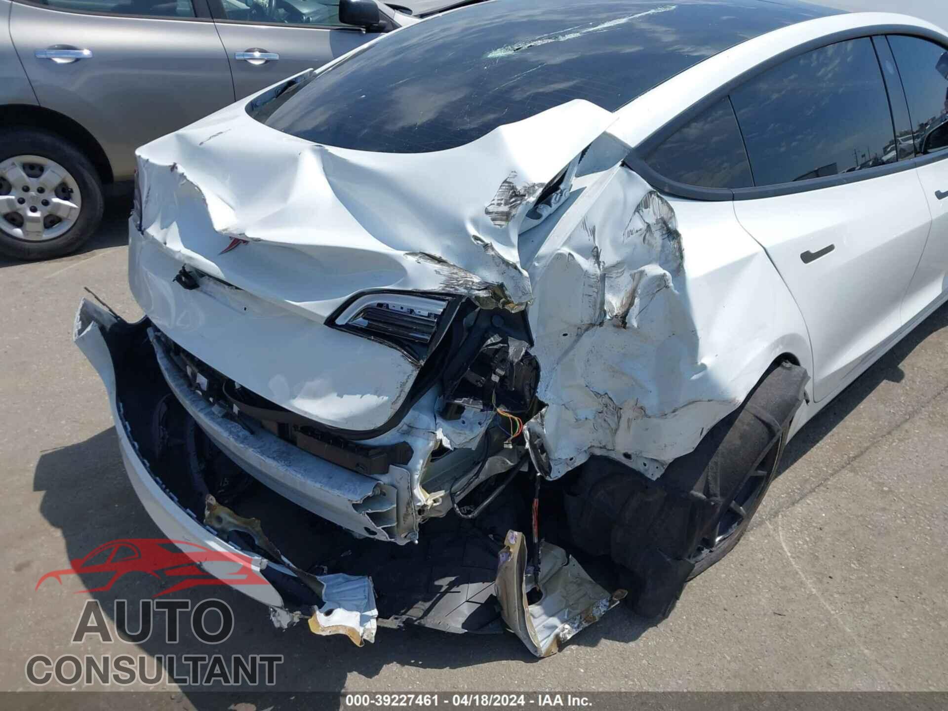 TESLA MODEL 3 2023 - 5YJ3E1EA0PF572395
