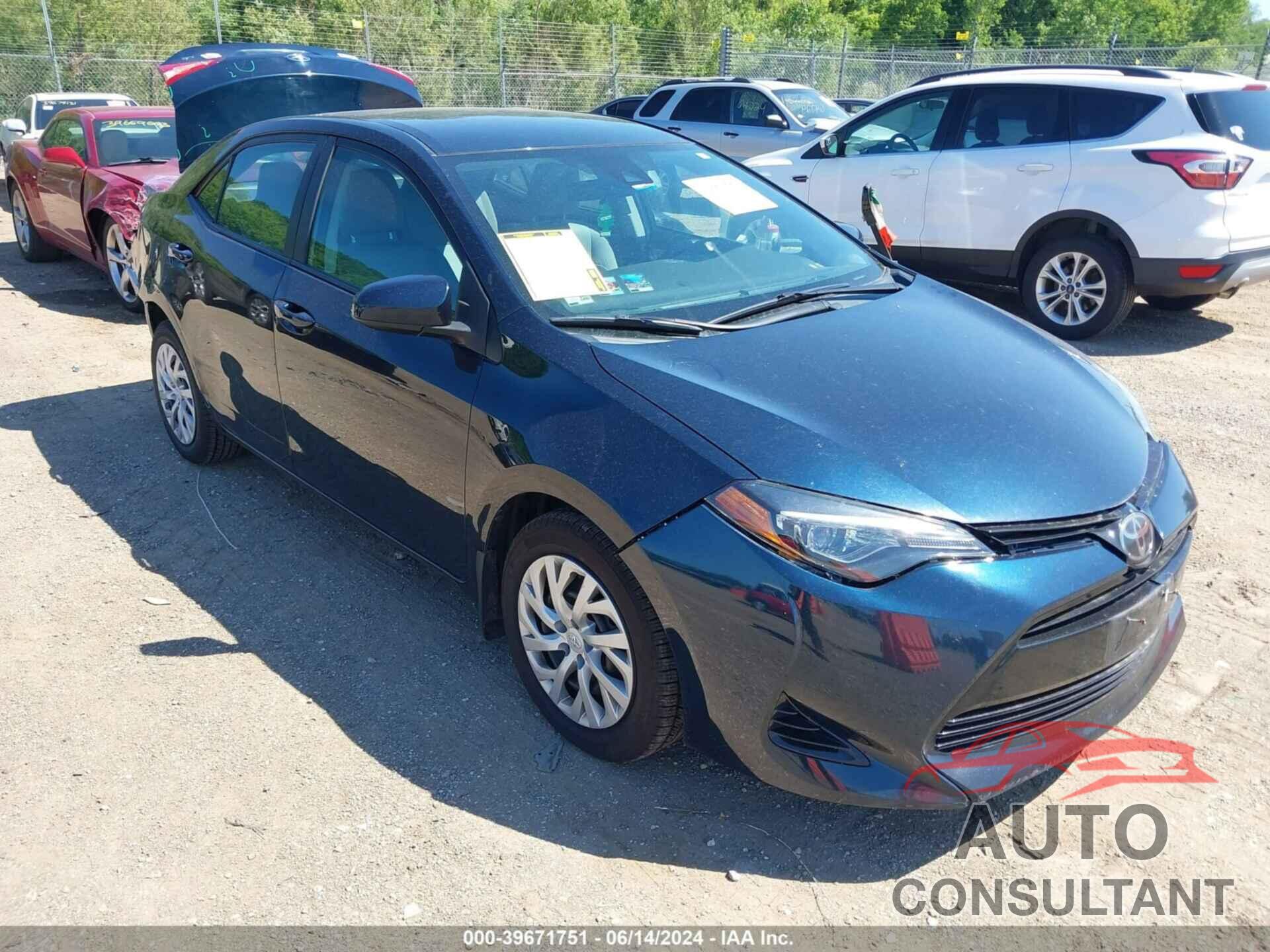 TOYOTA COROLLA 2018 - 2T1BURHE3JC060217