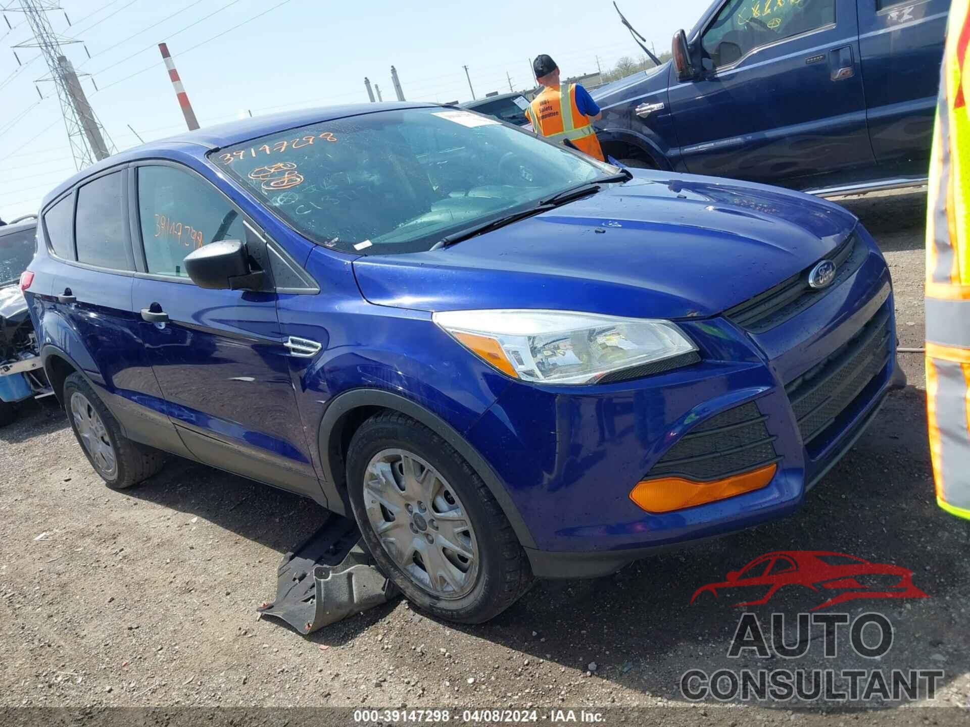 FORD ESCAPE 2016 - 1FMCU0F73GUC13917