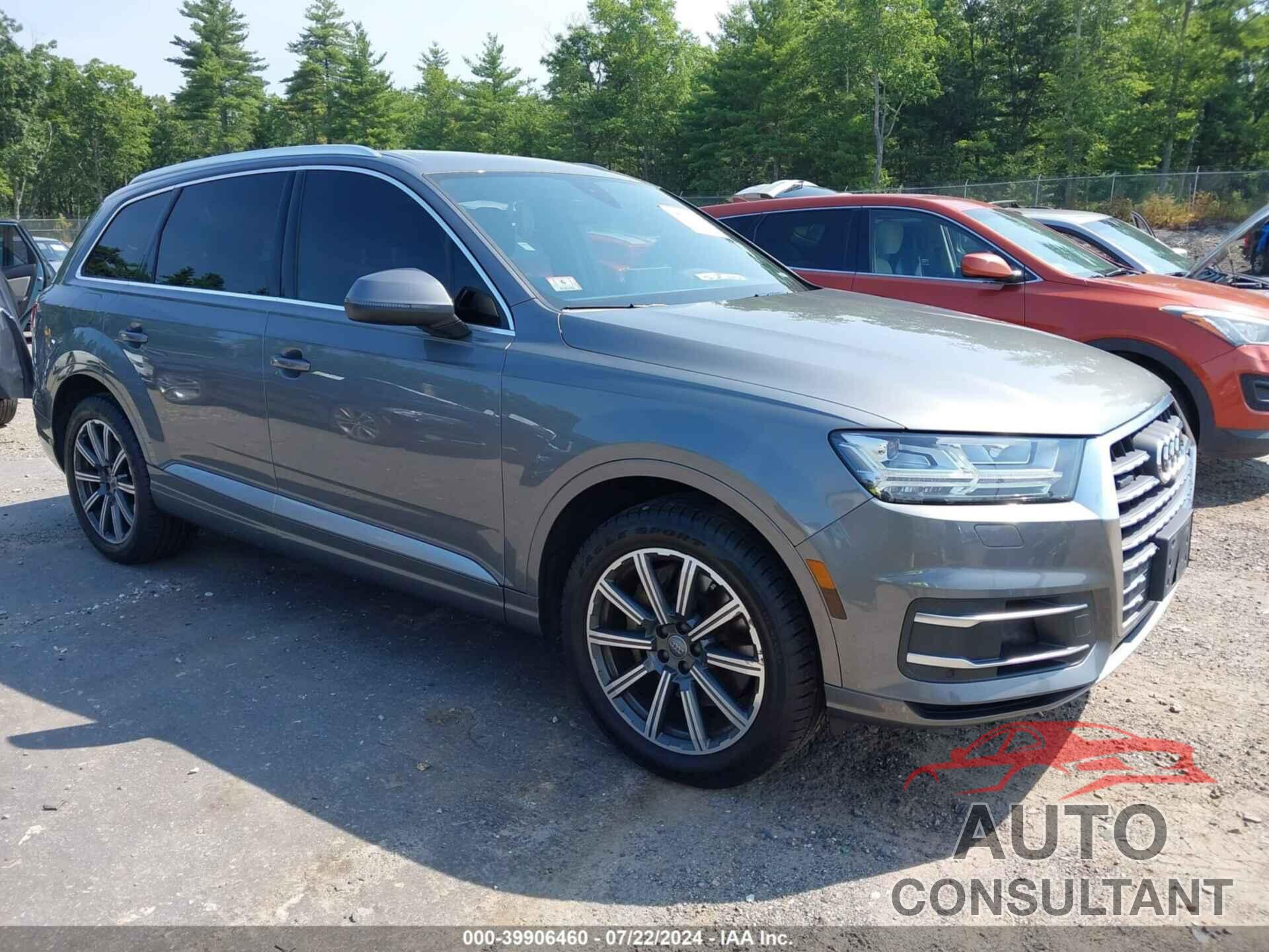 AUDI Q7 2017 - WA1LAAF70HD018162