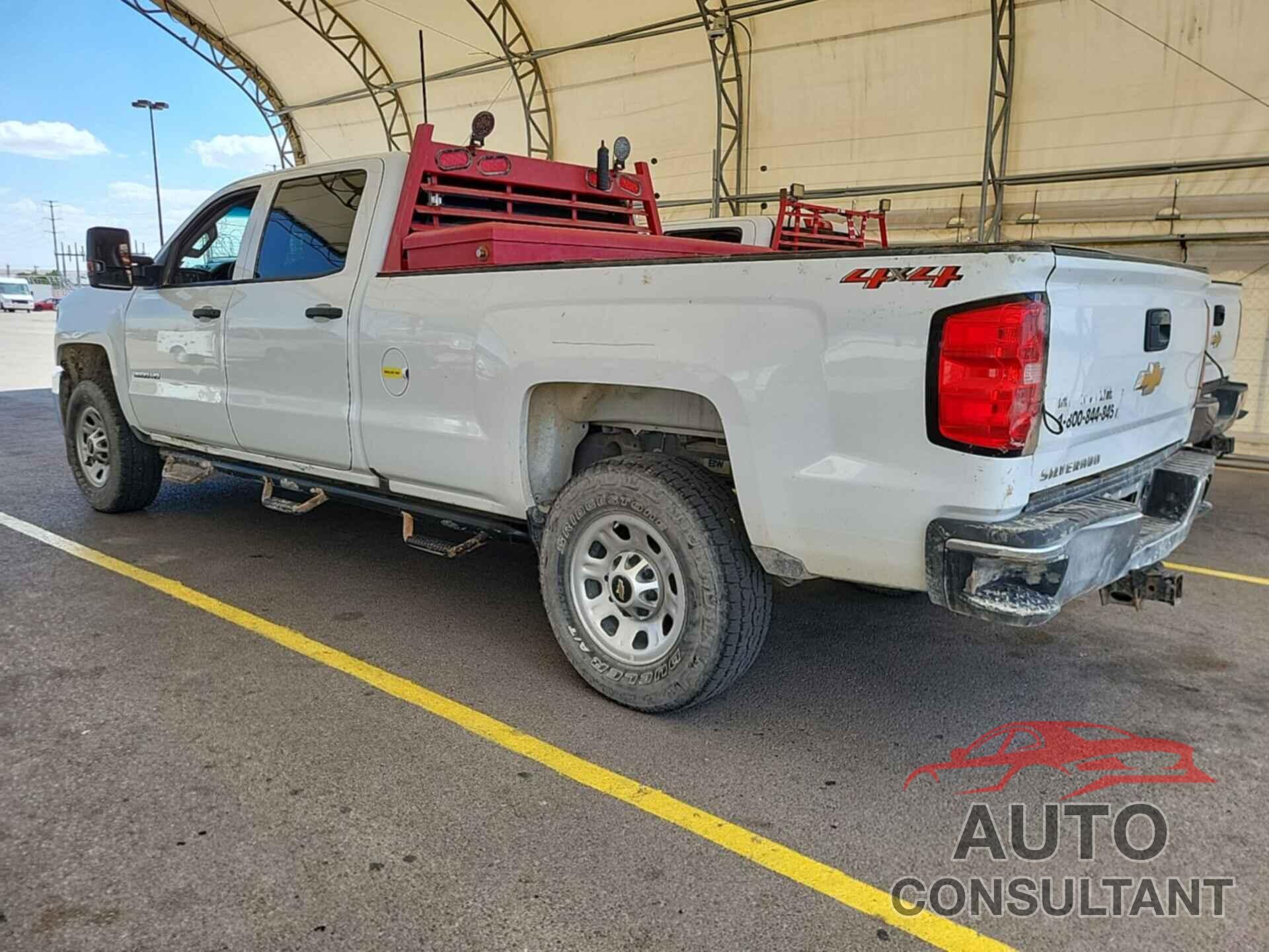 CHEVROLET SILVERADO 2018 - 1GC1KUEG3JF230867