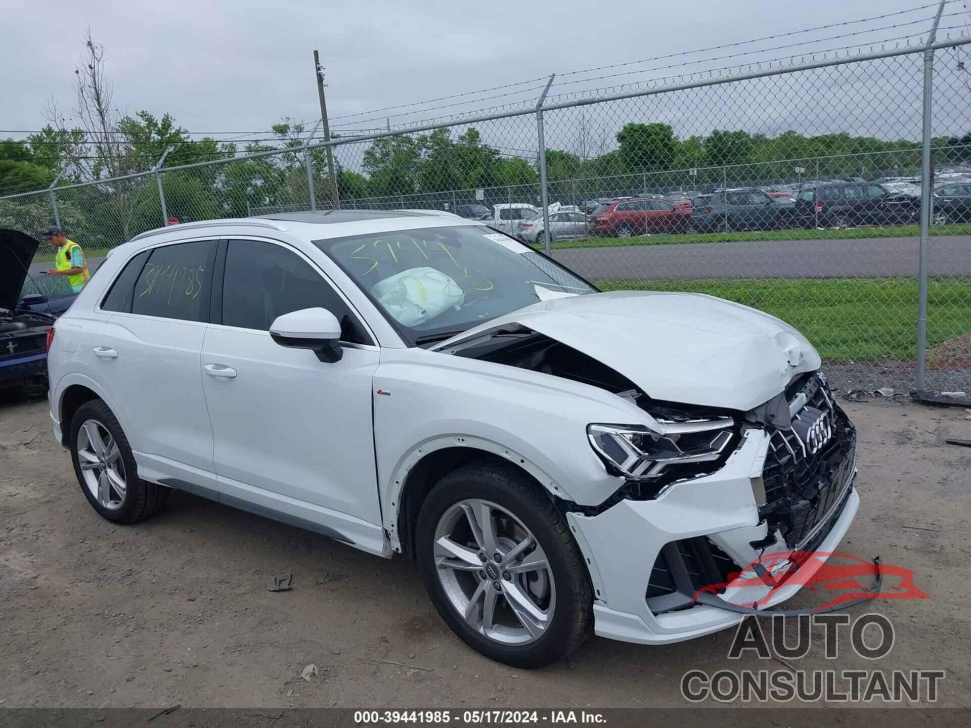 AUDI Q3 2020 - WA1EECF38L1055511