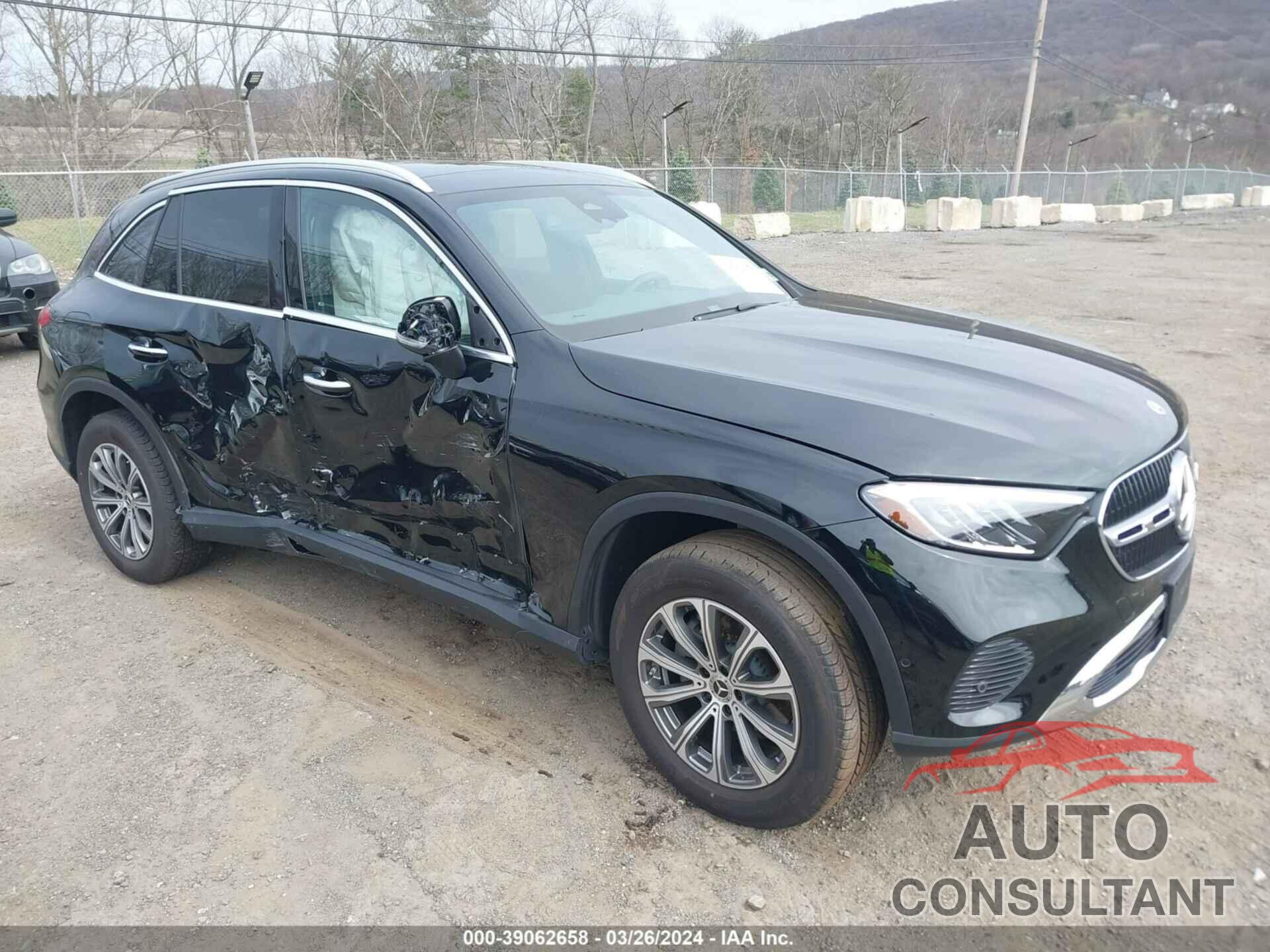 MERCEDES-BENZ GLC 300 2024 - W1NKM4HB9RF105374