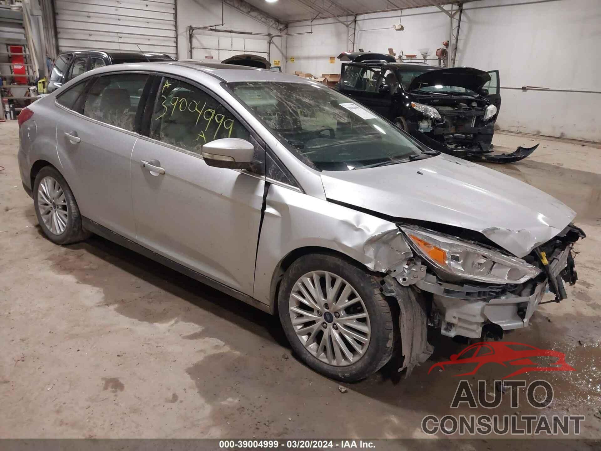 FORD FOCUS 2018 - 1FADP3J24JL314643