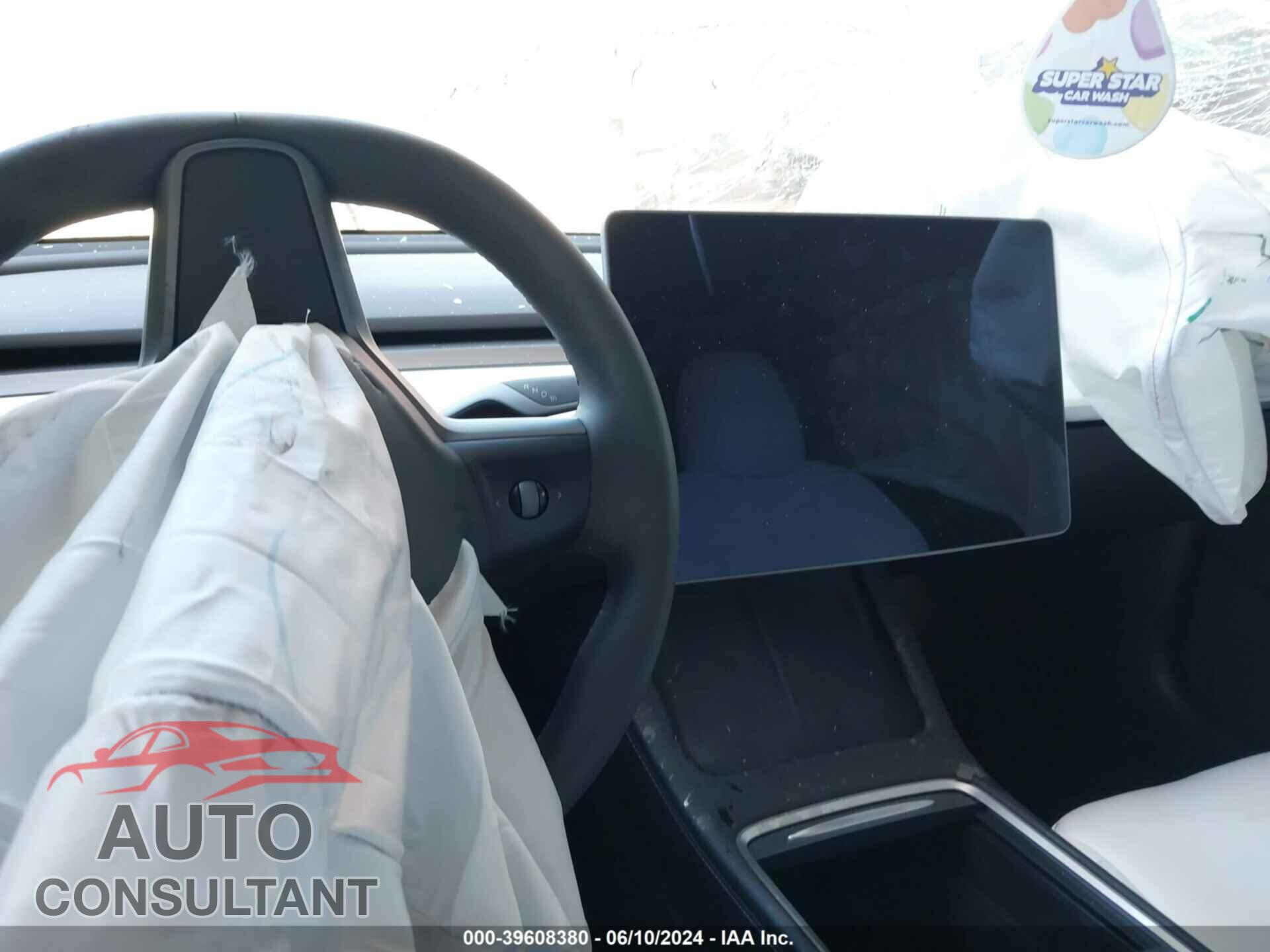 TESLA MODEL 3 2021 - 5YJ3E1ECXMF995708