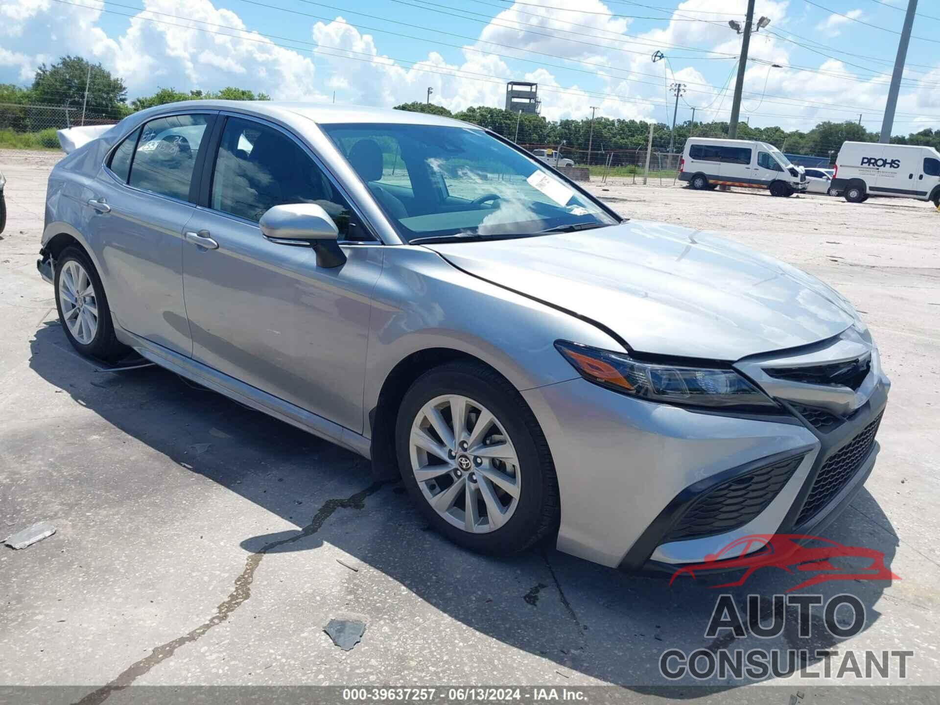 TOYOTA CAMRY 2024 - 4T1G11AK0RU253743