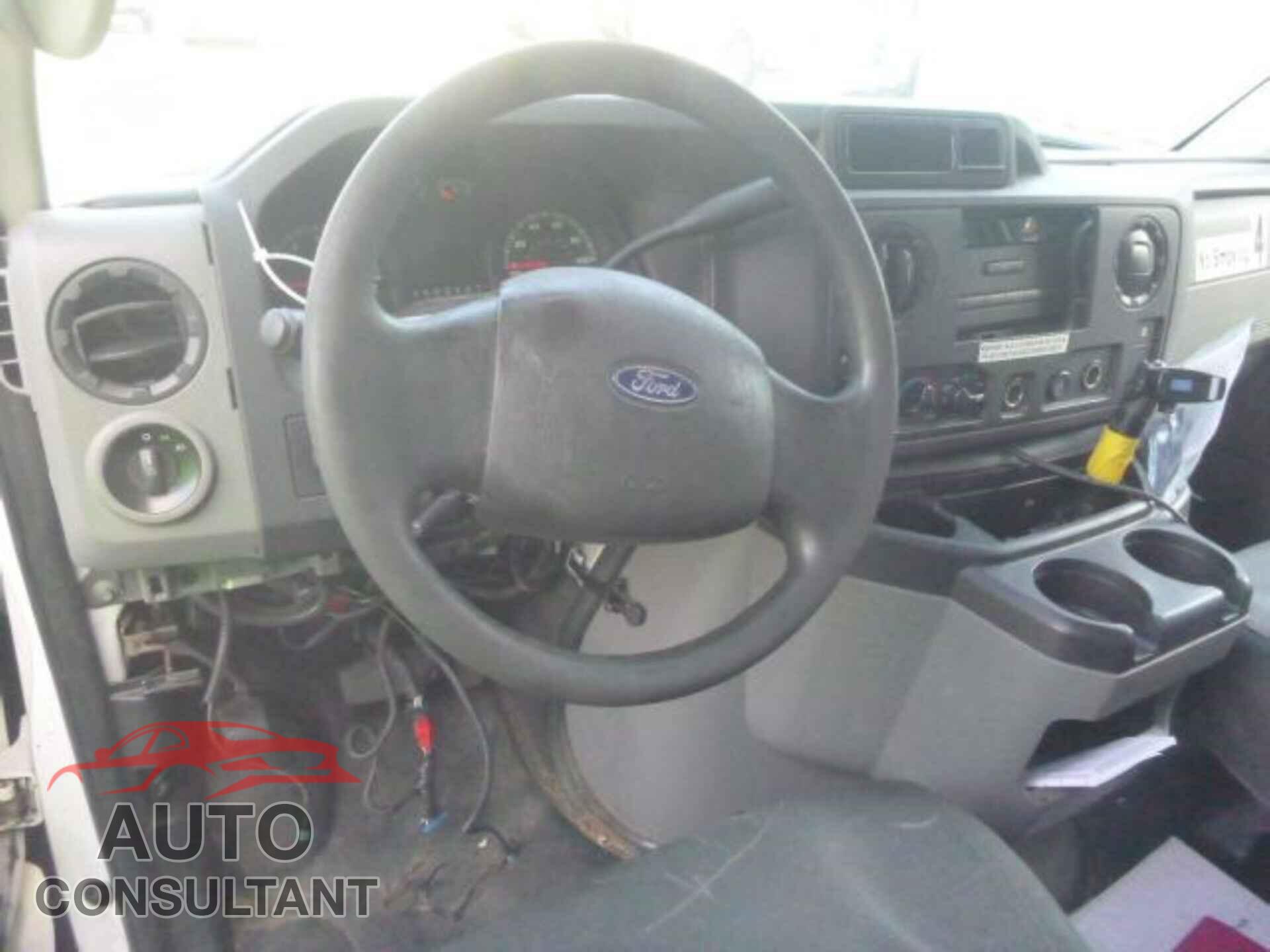 FORD ECONOLINE 2017 - 1FDXE4FS3HDC68606