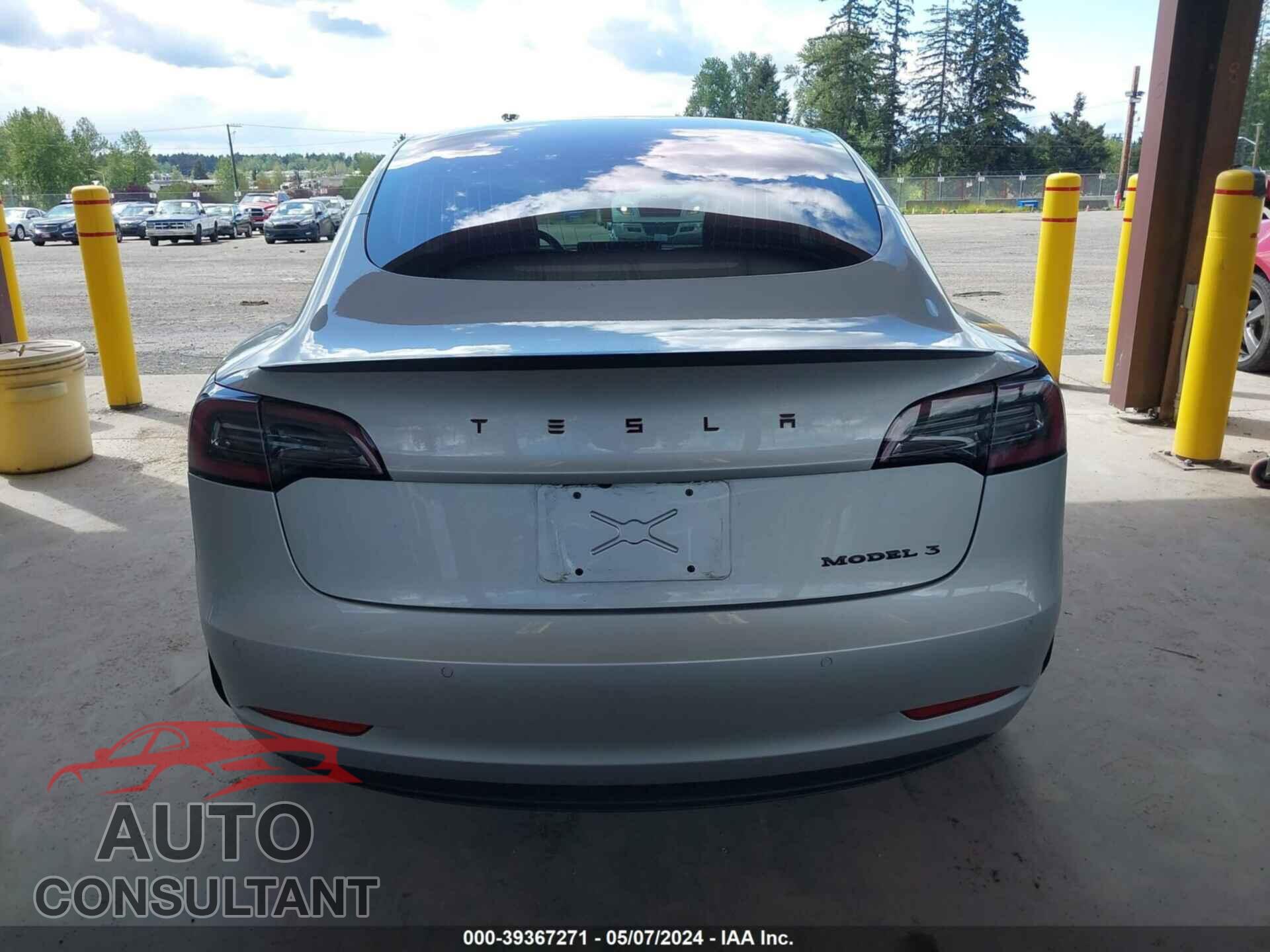 TESLA MODEL 3 2018 - 5YJ3E1EA1JF005278