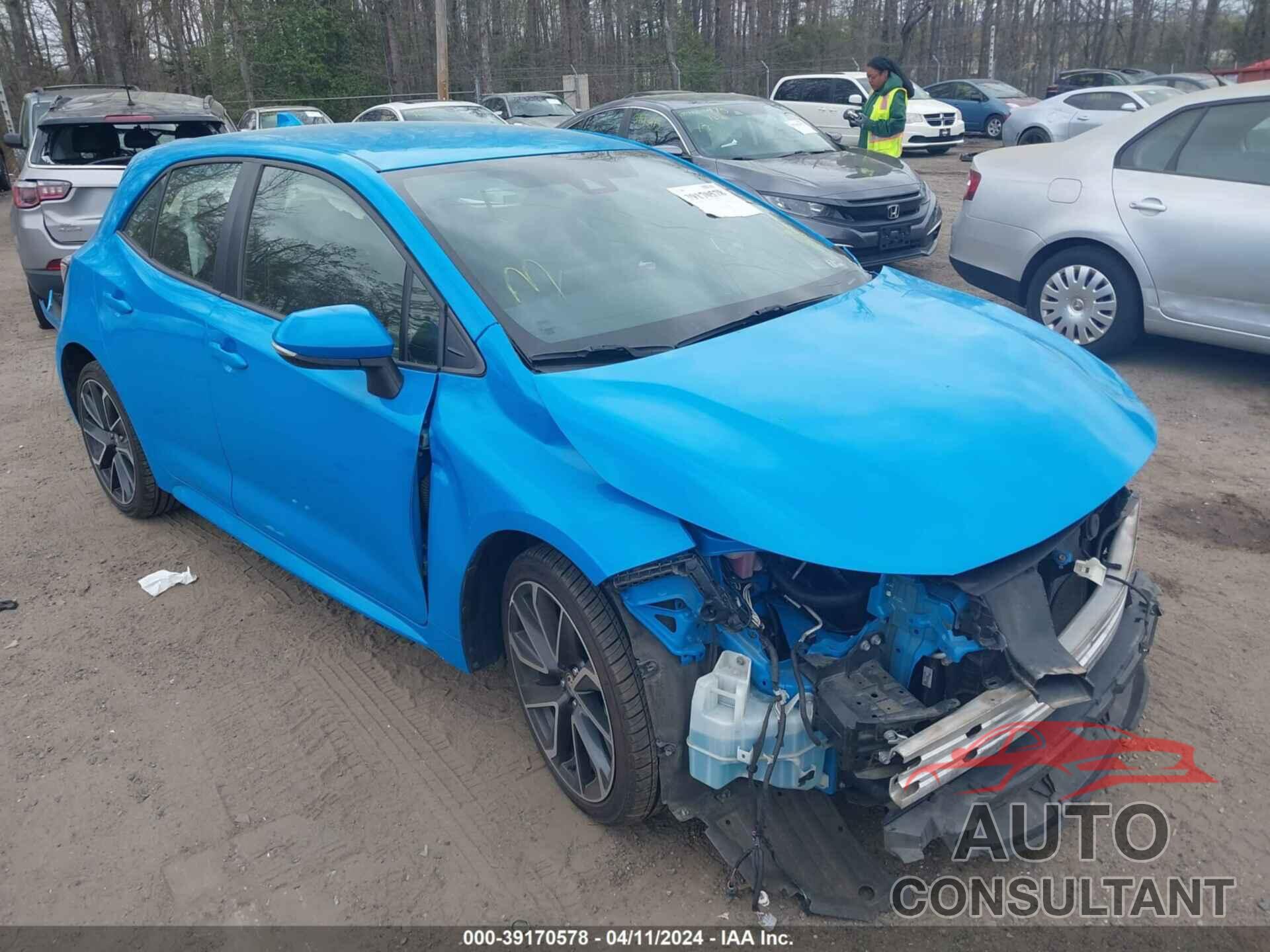 TOYOTA COROLLA 2020 - JTNA4RBE9L3090379