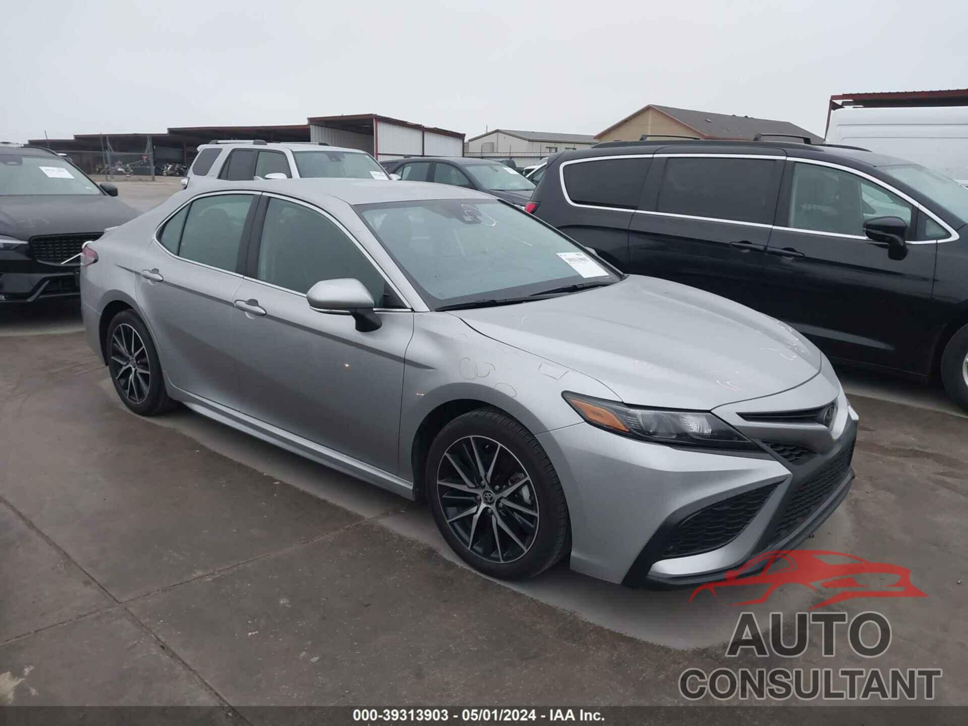 TOYOTA CAMRY 2023 - 4T1G11AK5PU147026