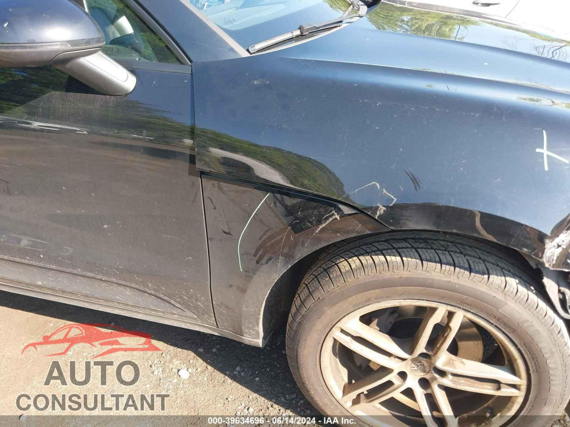 PORSCHE MACAN 2017 - WP1AA2A58HLB06177