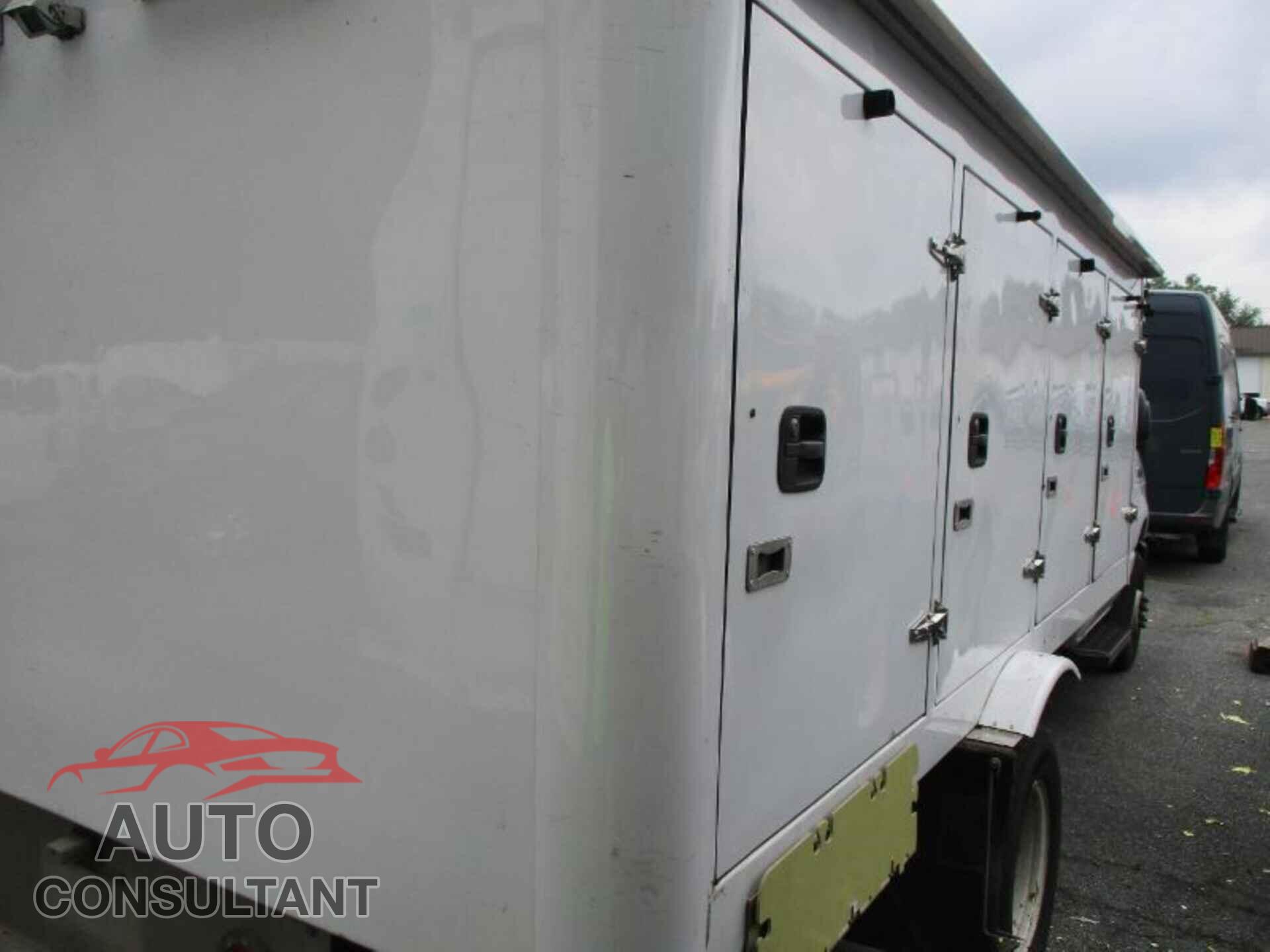 FORD E-450 CUTAWAY 2017 - 1FDXE4FS4HDC68615